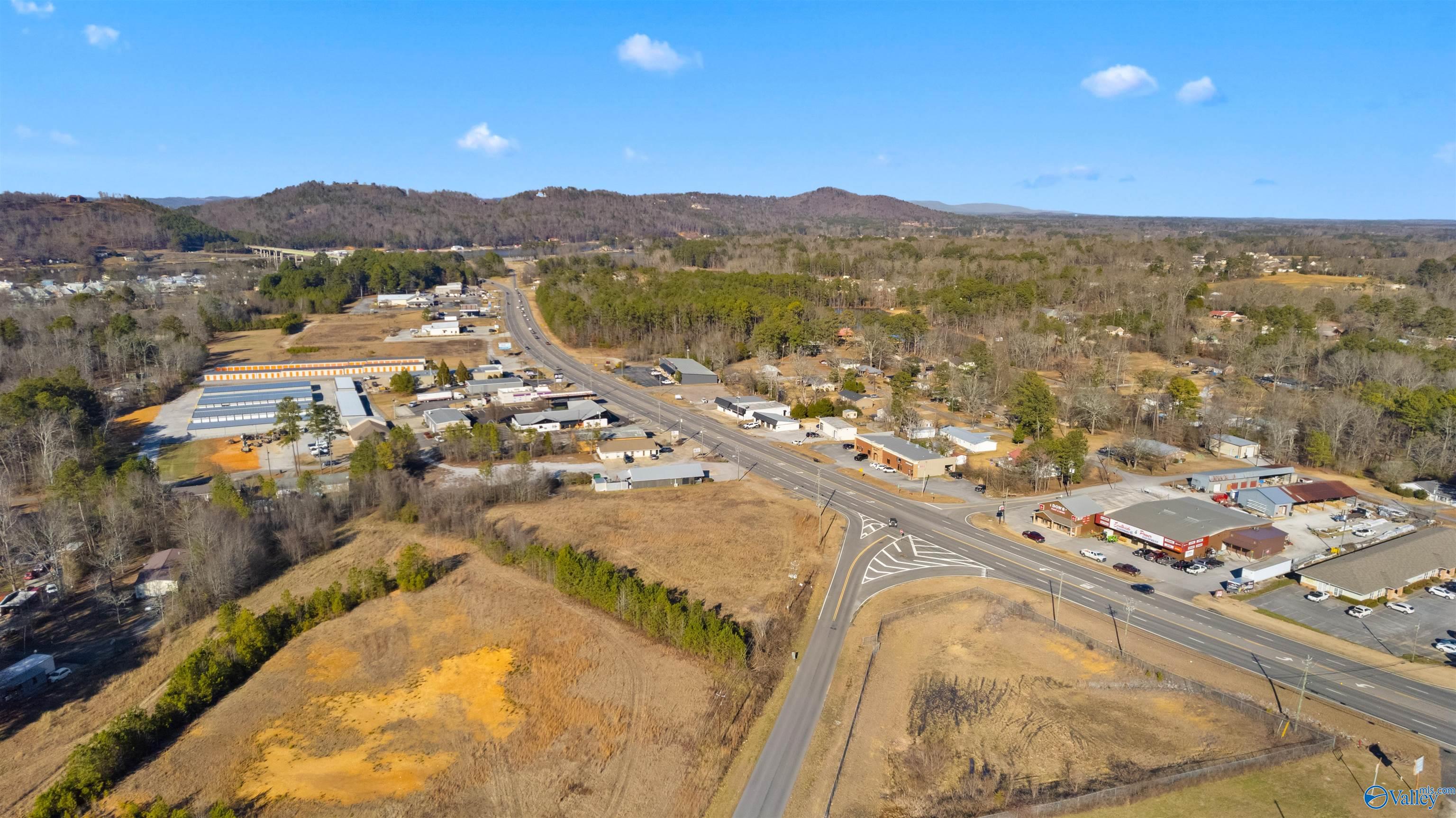 1640 Highway 77