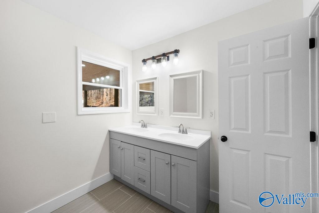 3246 Fowlers Ferry Road