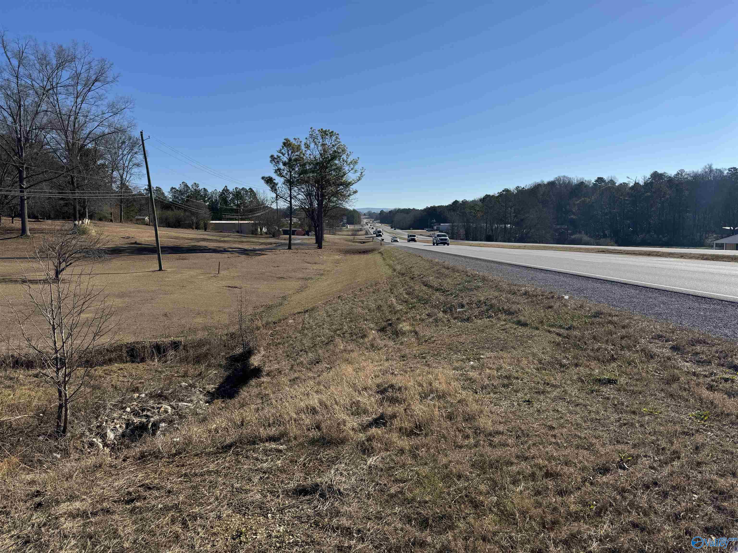 2941 N Highway 431 N