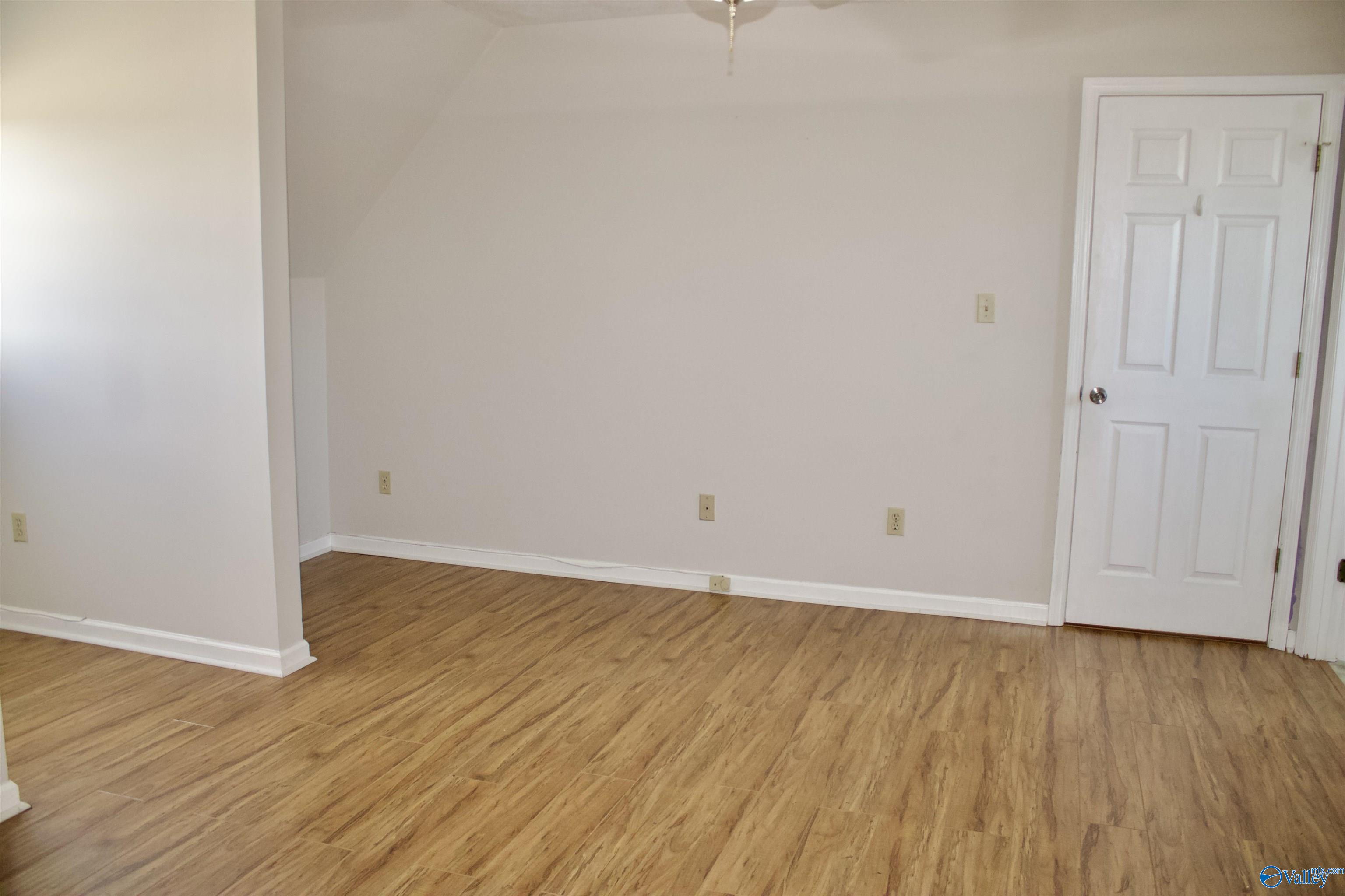 3877 Hood Drive