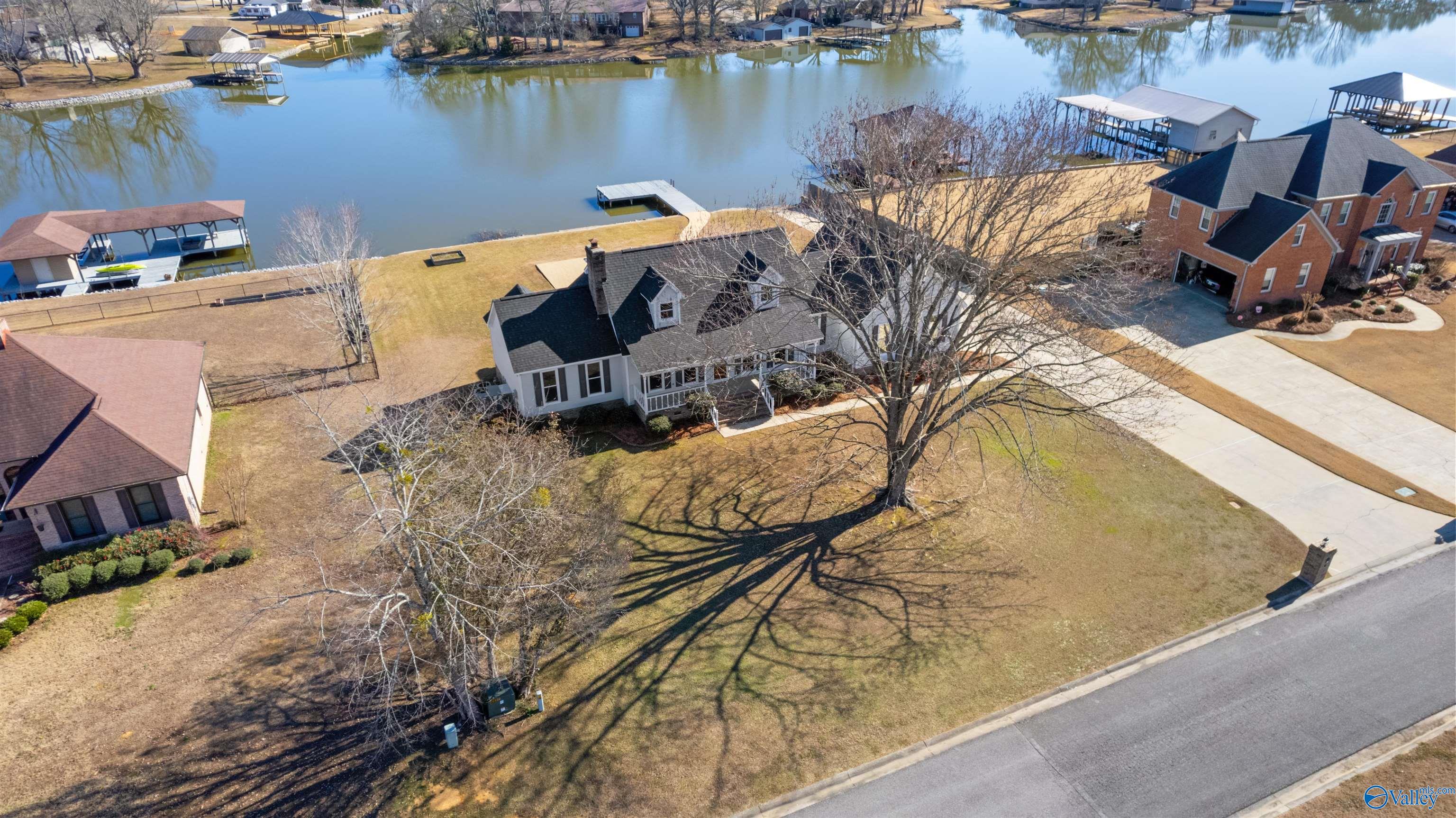 3877 Hood Drive