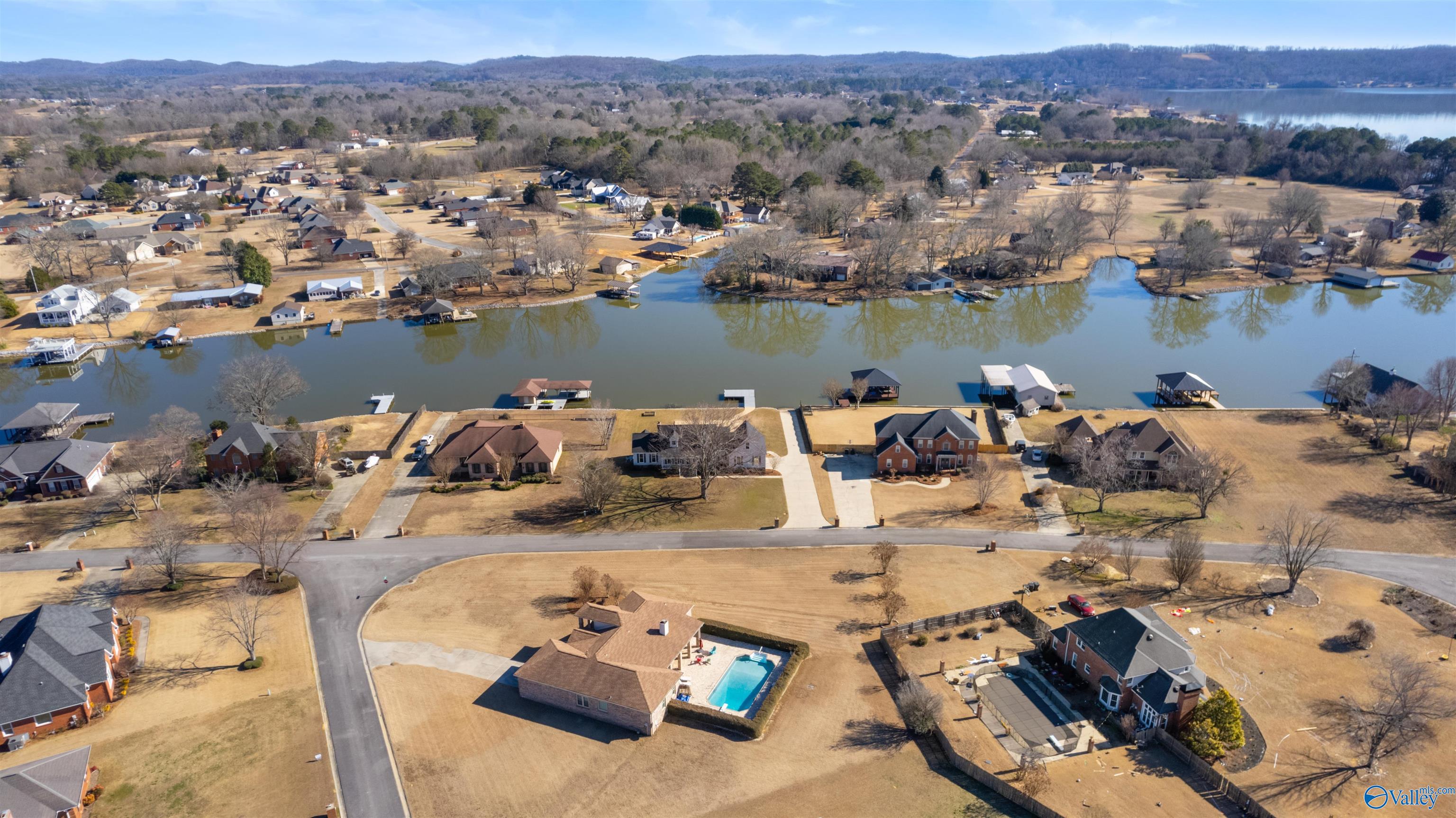 3877 Hood Drive
