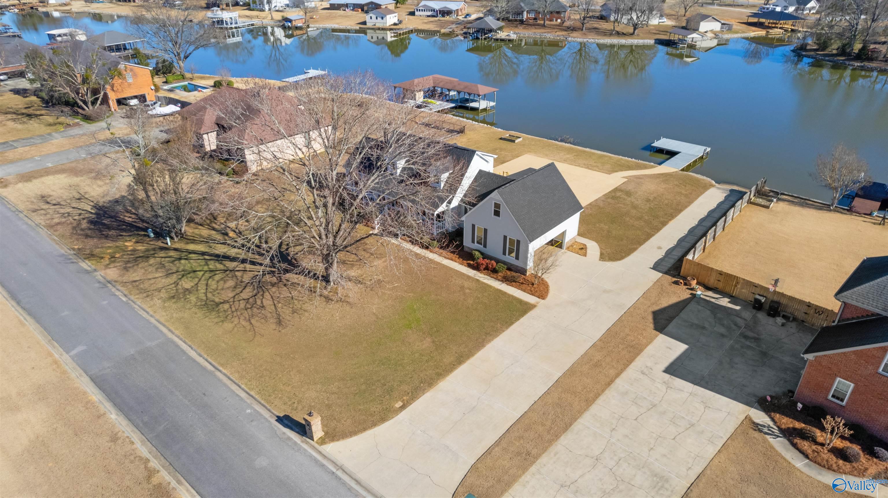3877 Hood Drive