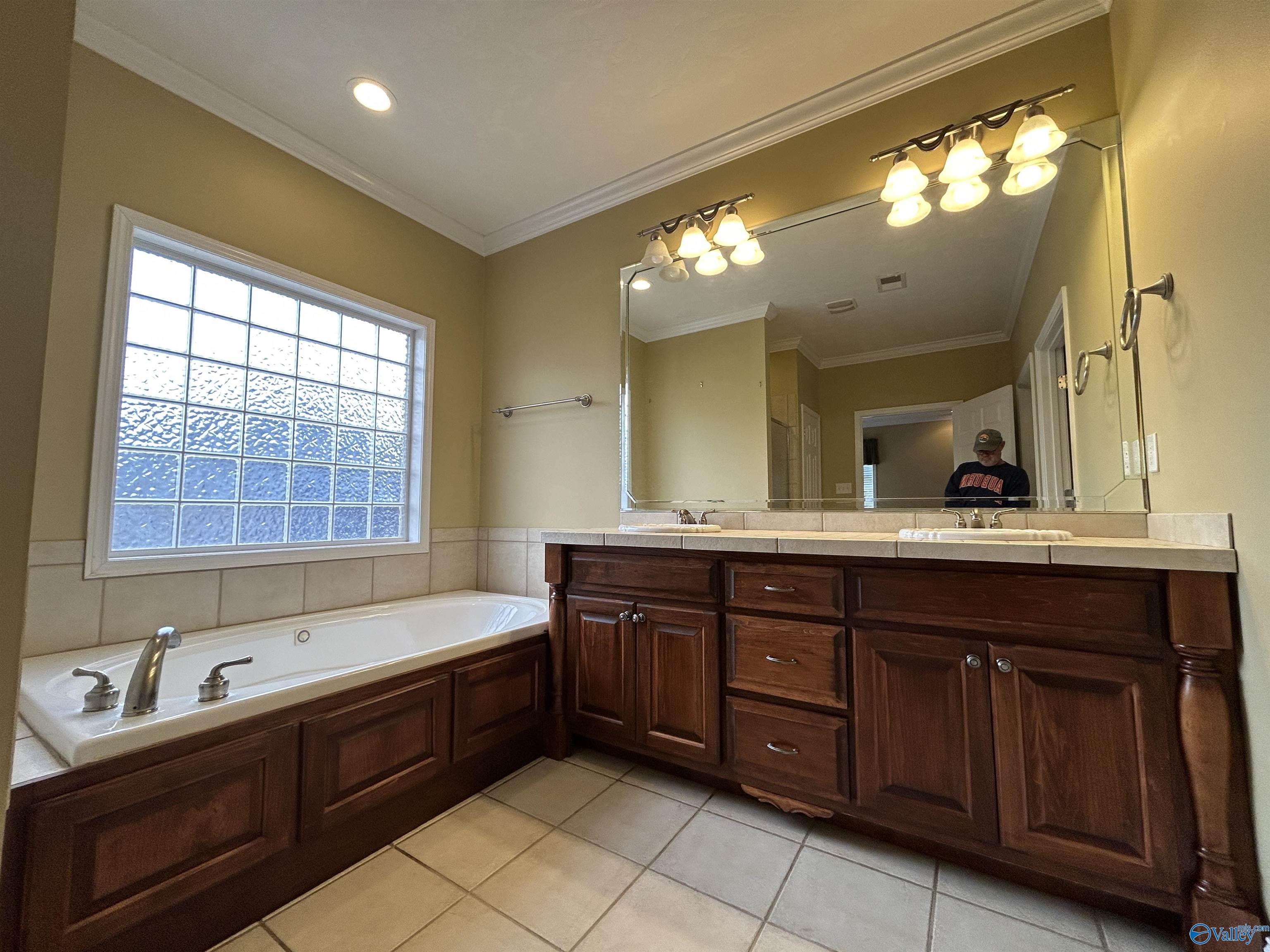 2440 Bluff Haven Lane