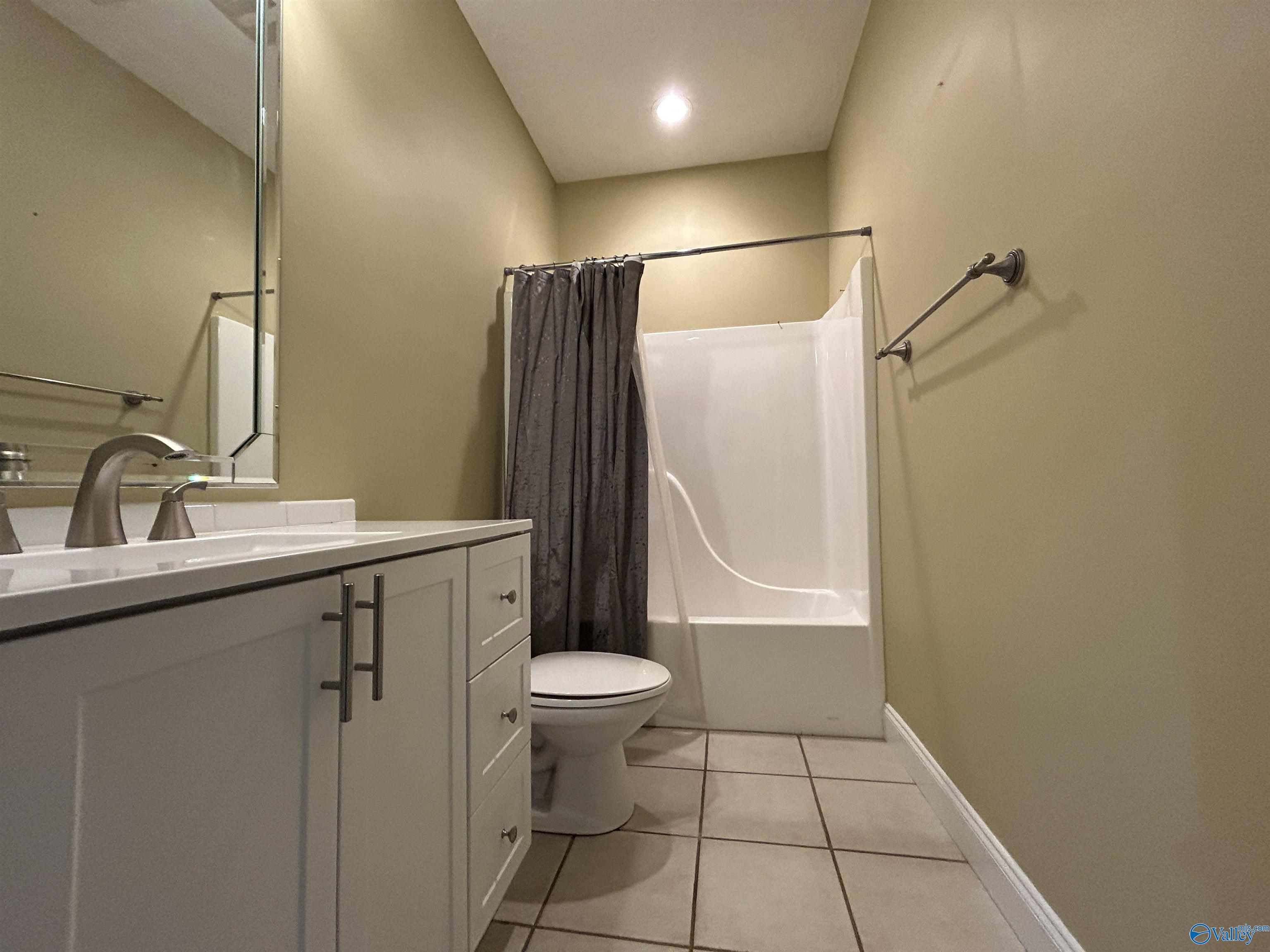 2440 Bluff Haven Lane