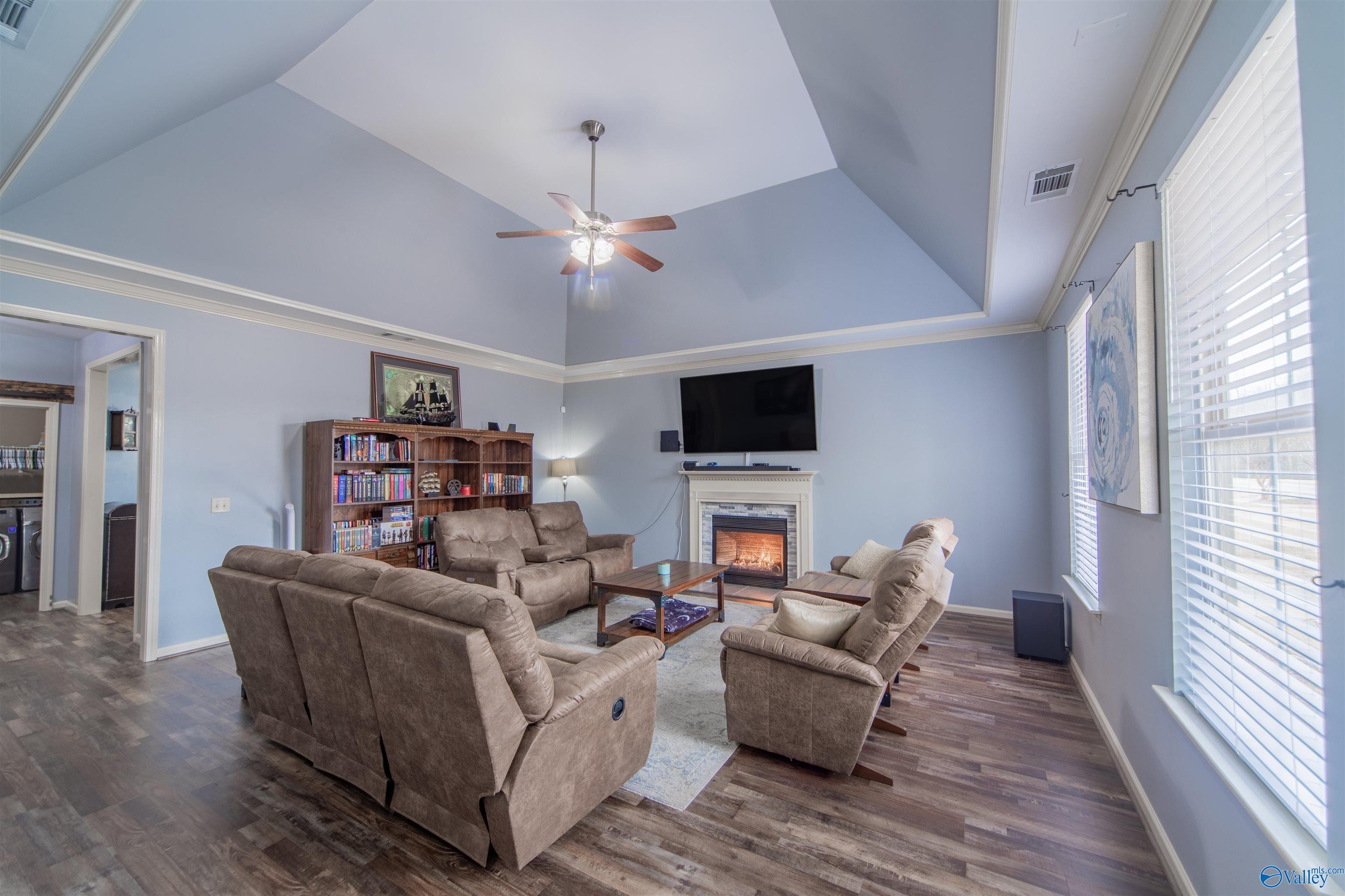 4013 Verbena Drive