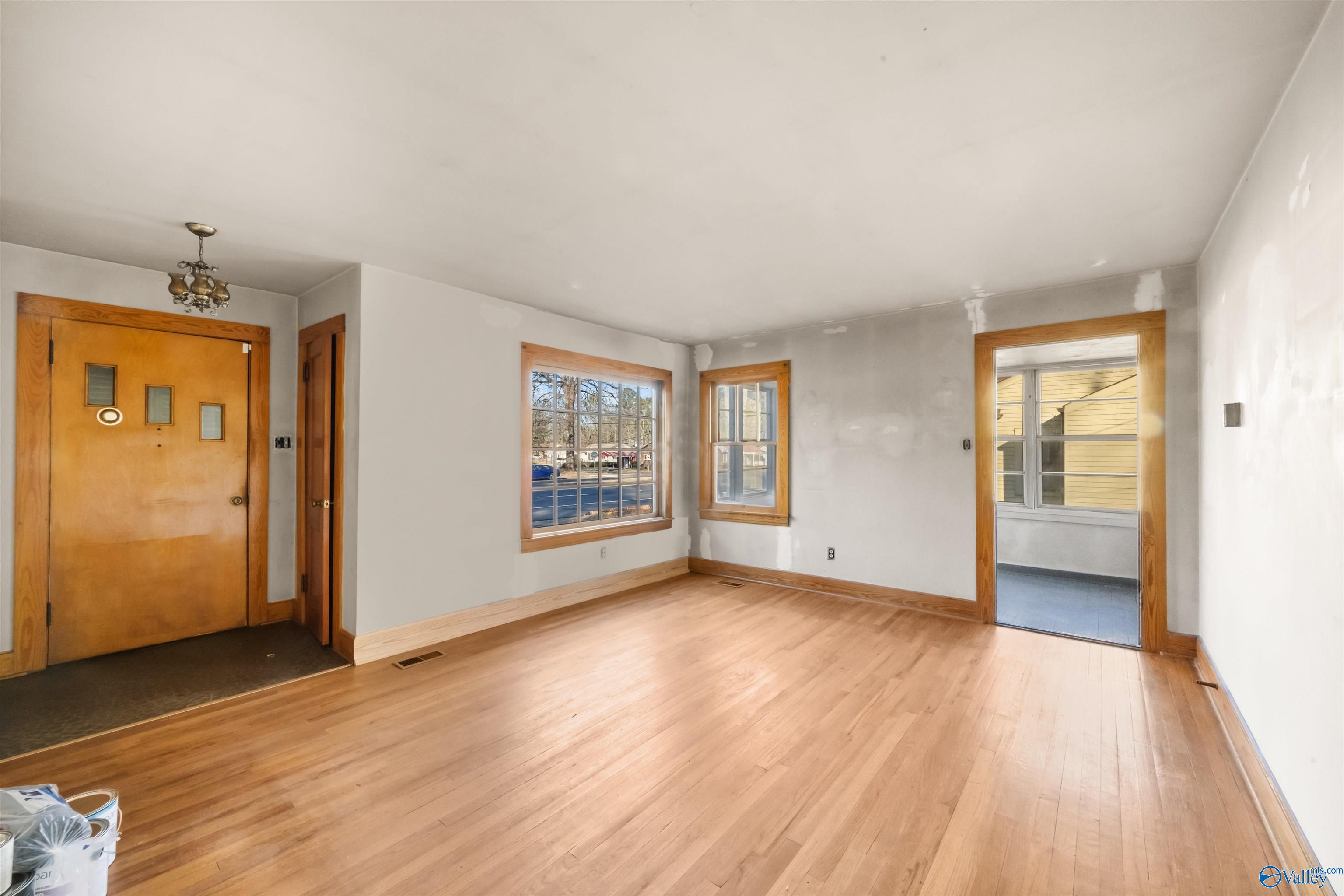 3436 W Meighan Boulevard