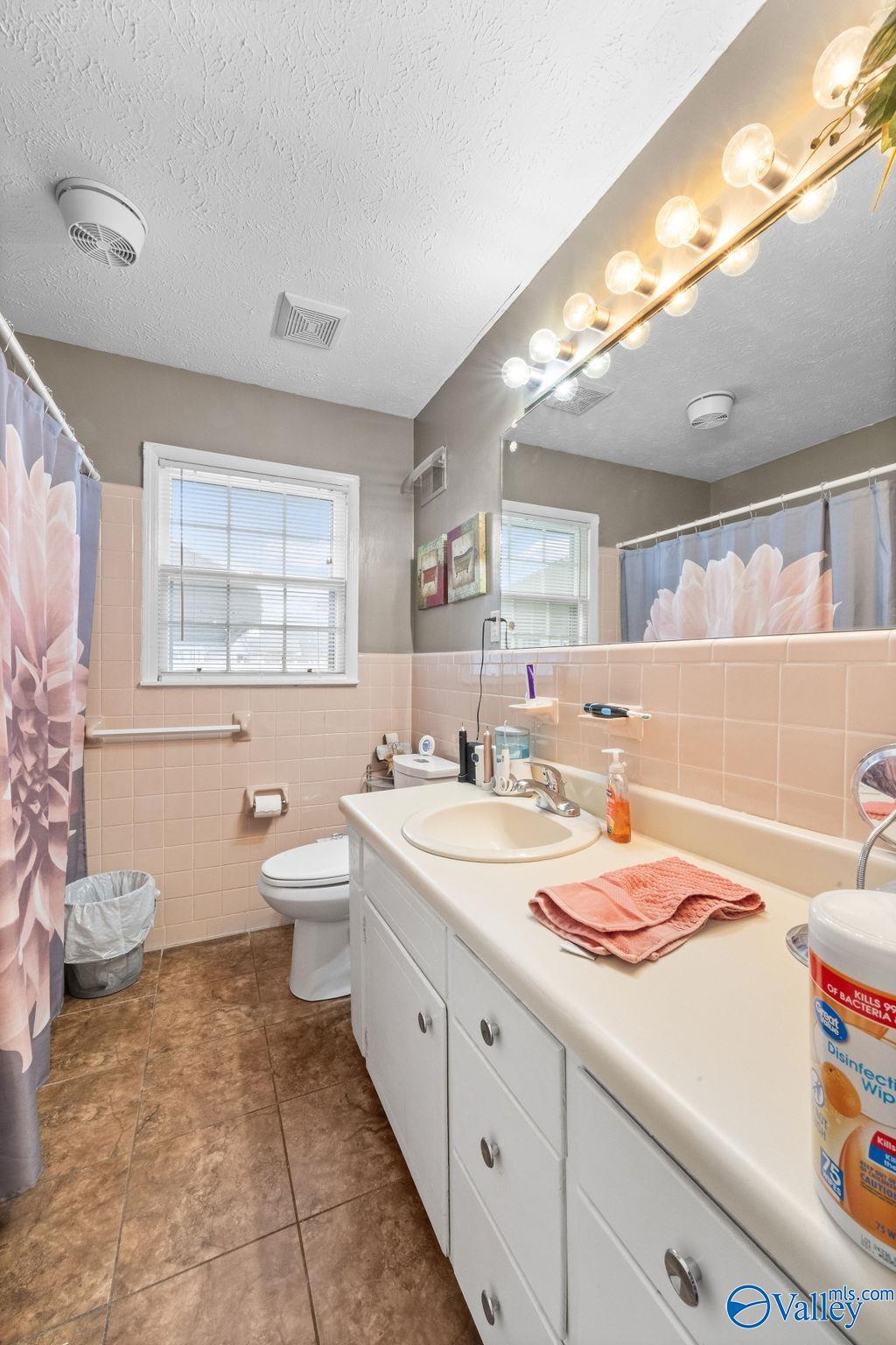 1409 Cove Creek Drive