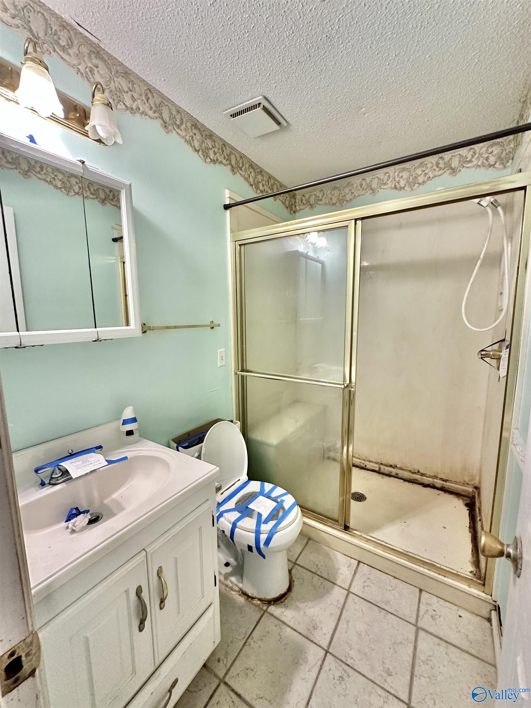 51 Aqua Vista Drive W