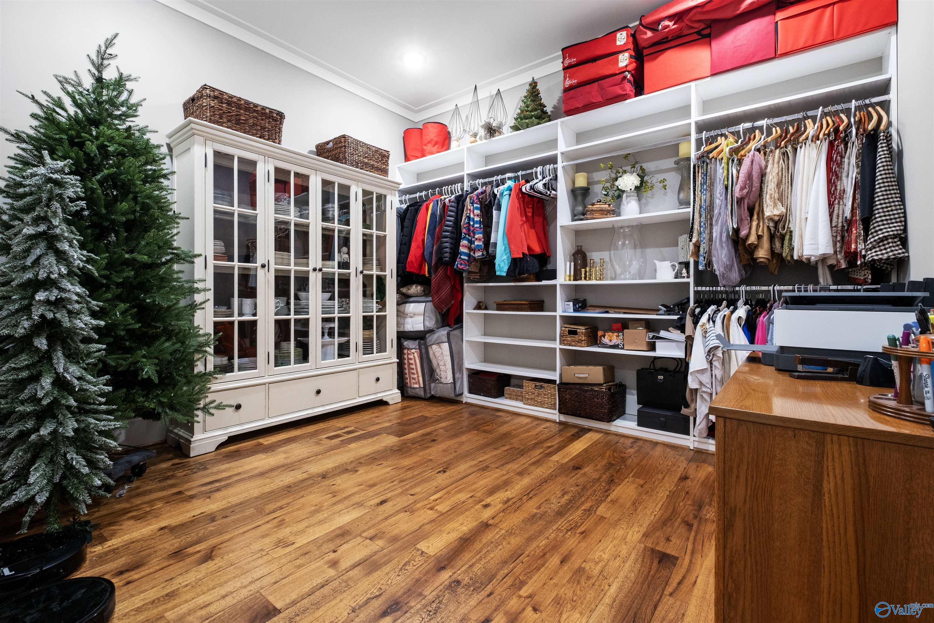 106 River Pointe Drive
