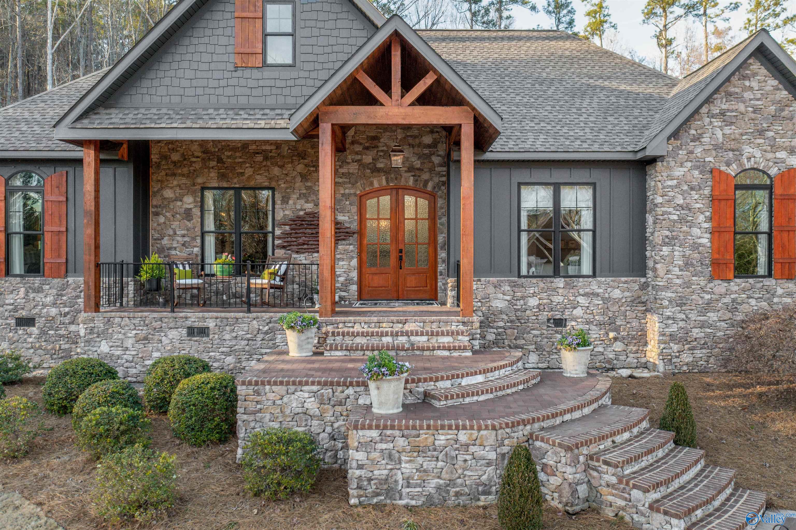 106 River Pointe Drive