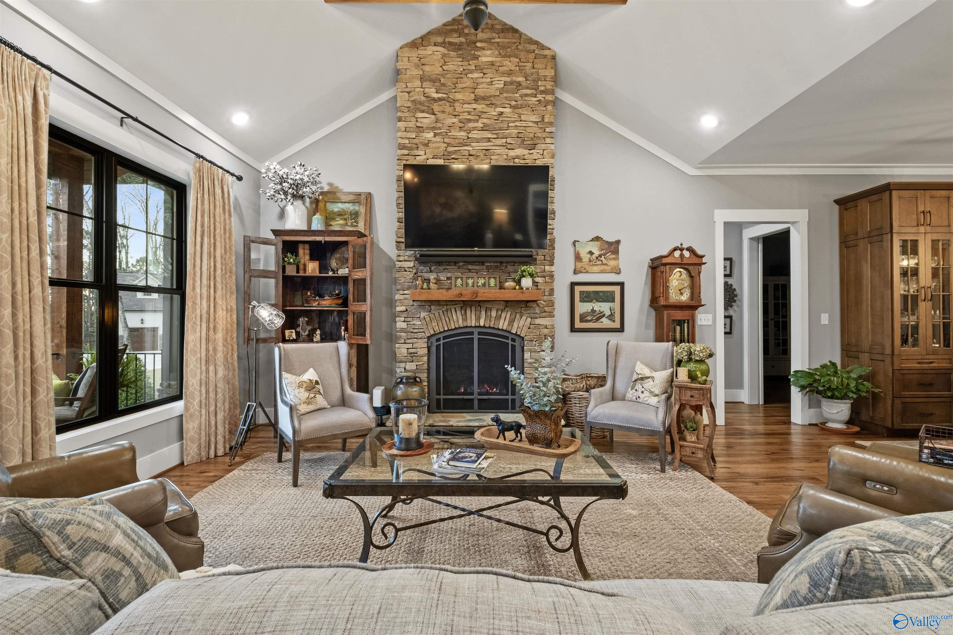 106 River Pointe Drive