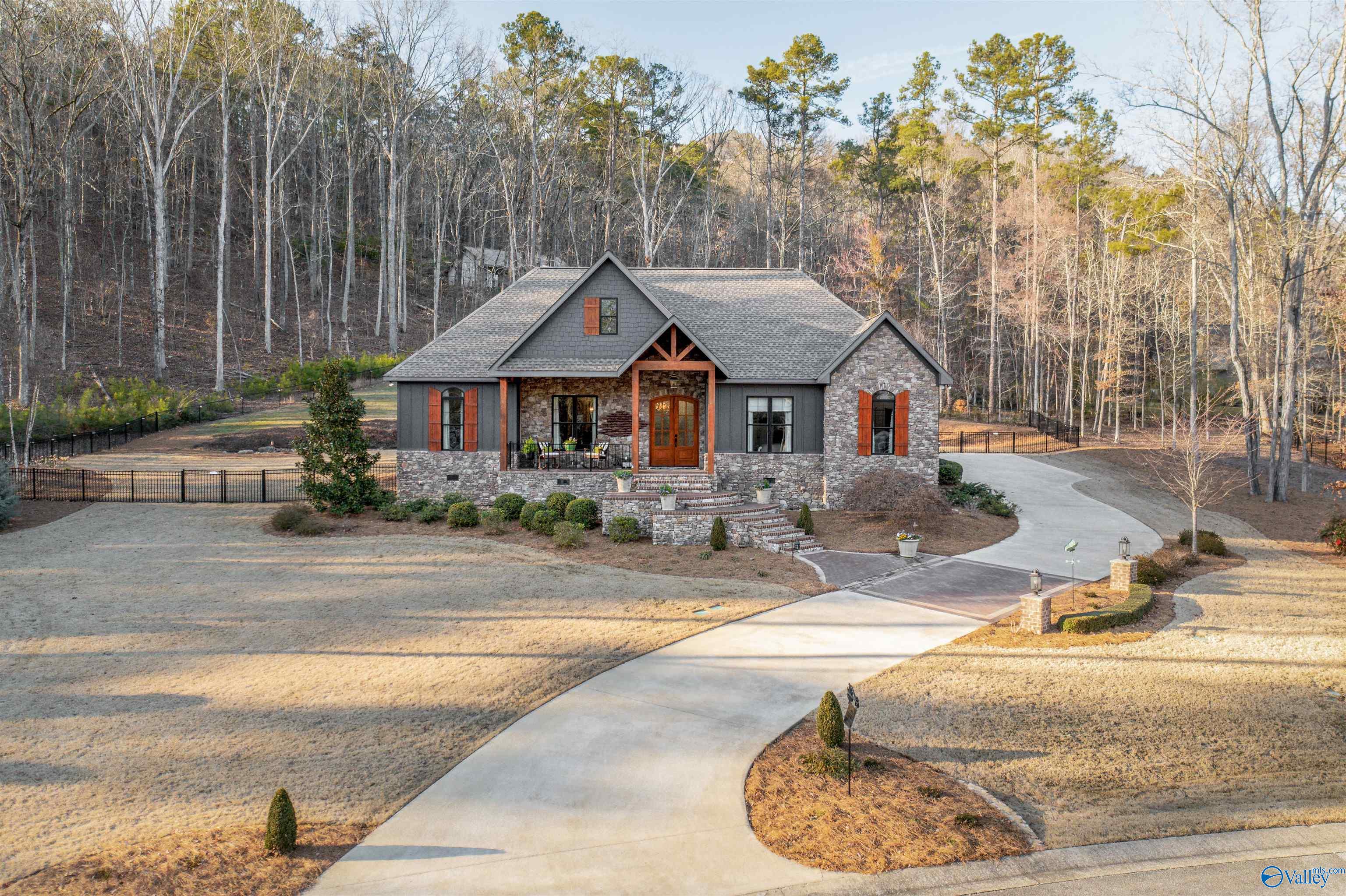 106 River Pointe Drive