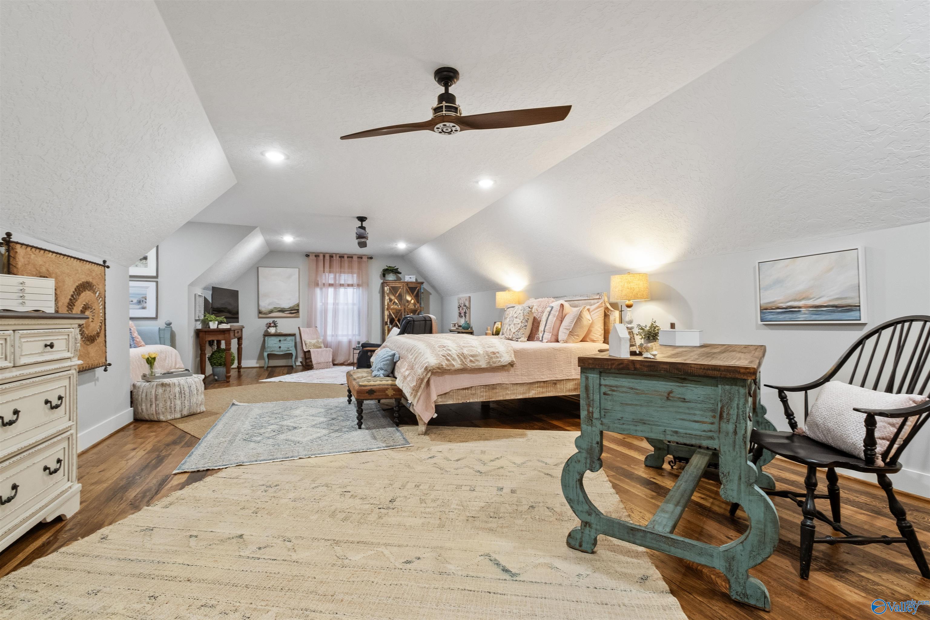 106 River Pointe Drive