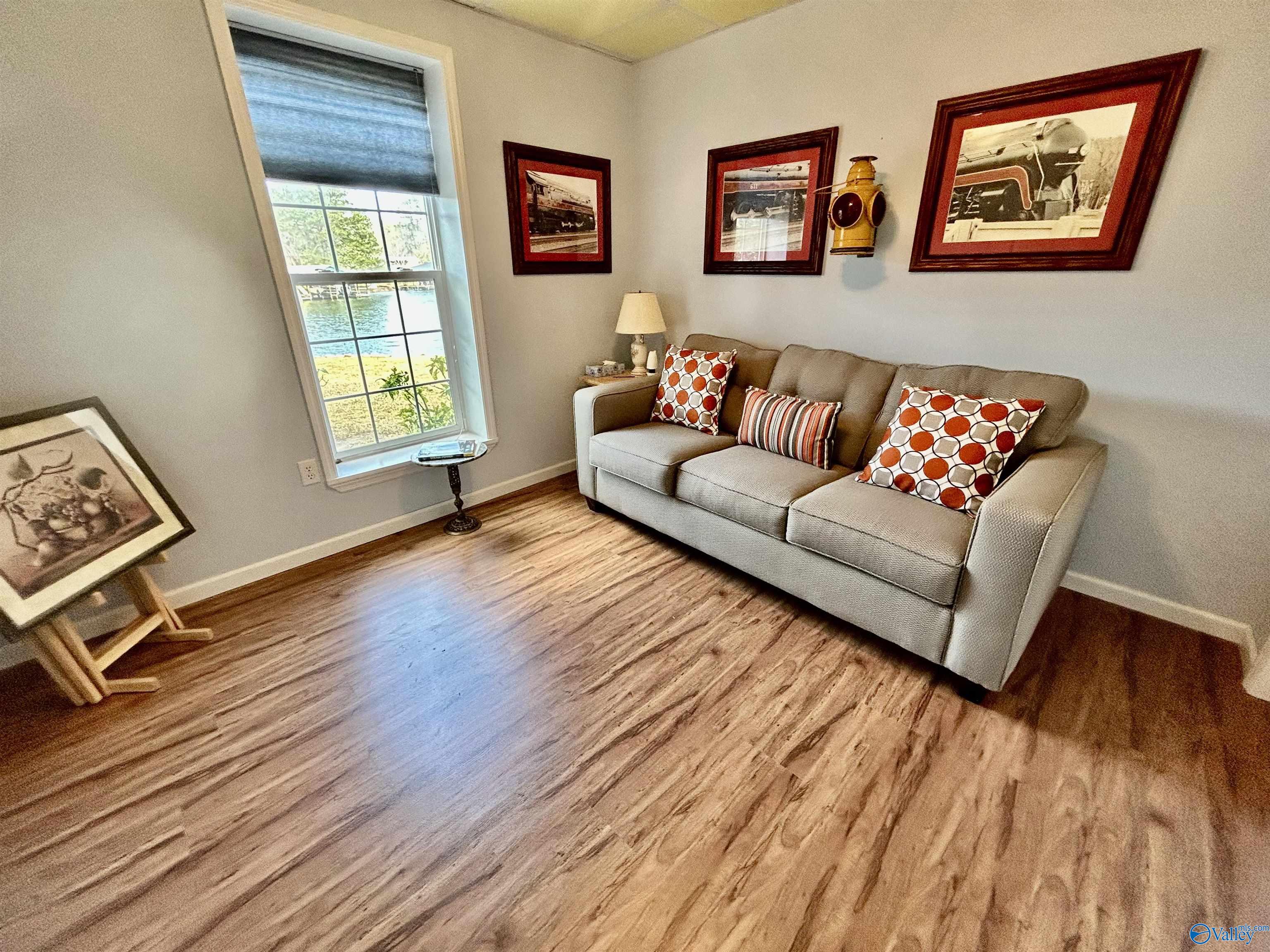 124 Pine Harbor Lane