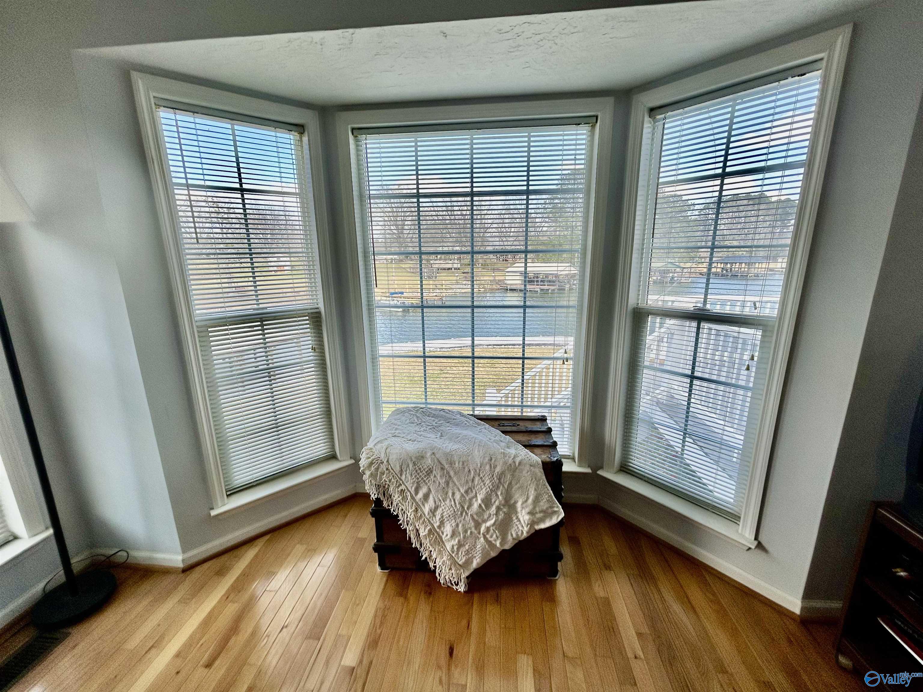 124 Pine Harbor Lane