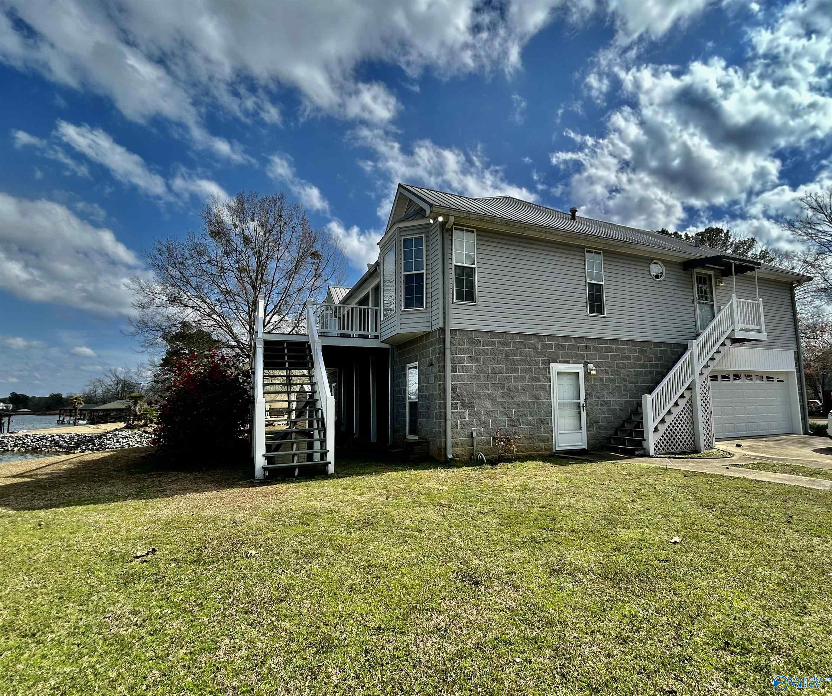 124 Pine Harbor Lane