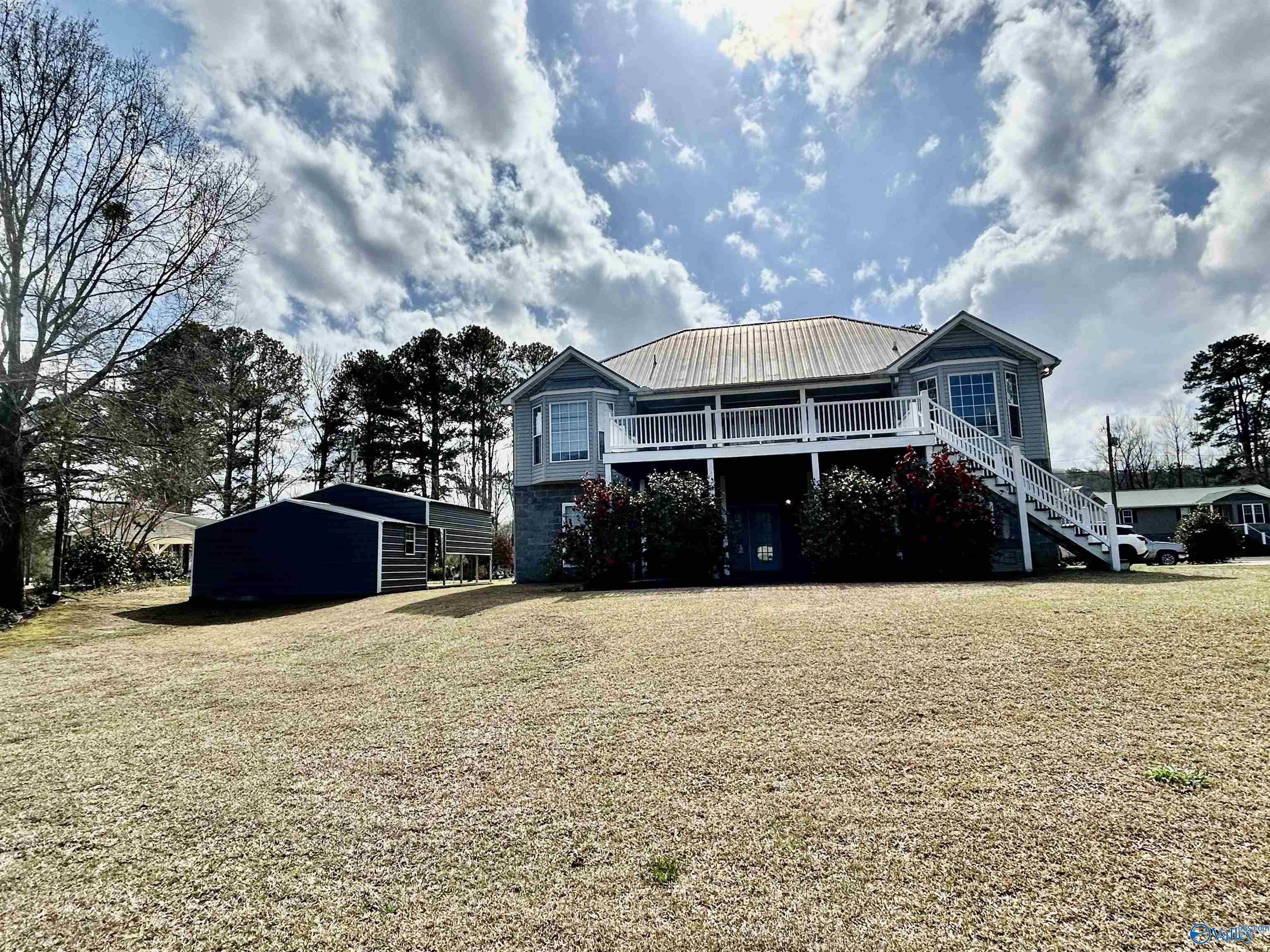 124 Pine Harbor Lane