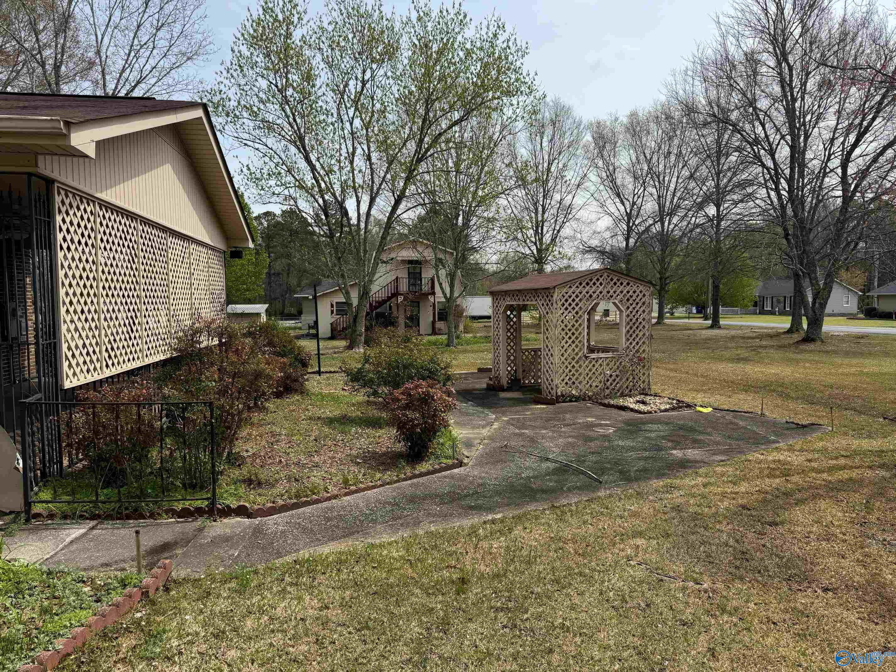 3023 Alfords Bend Road