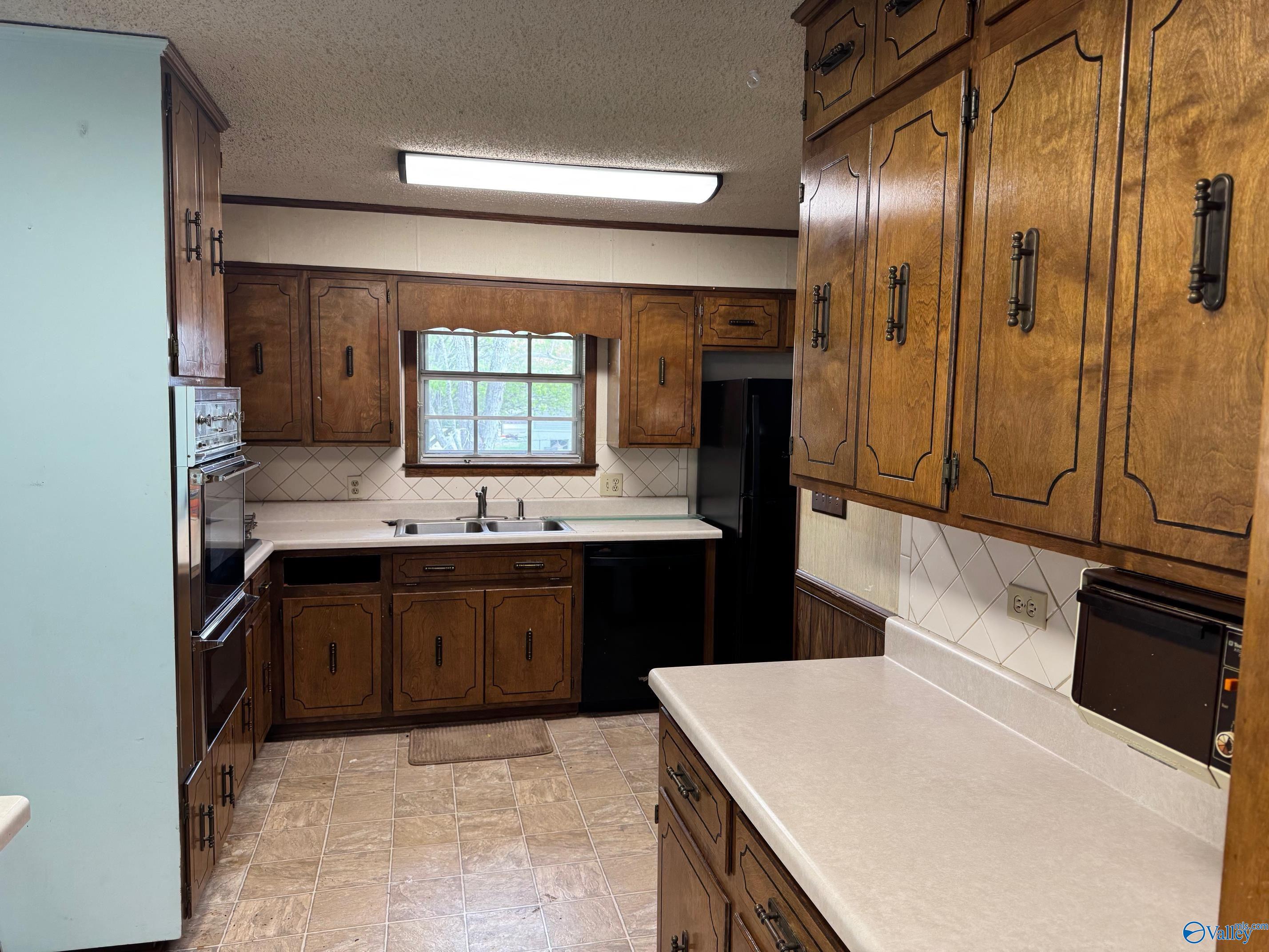 3023 Alfords Bend Road