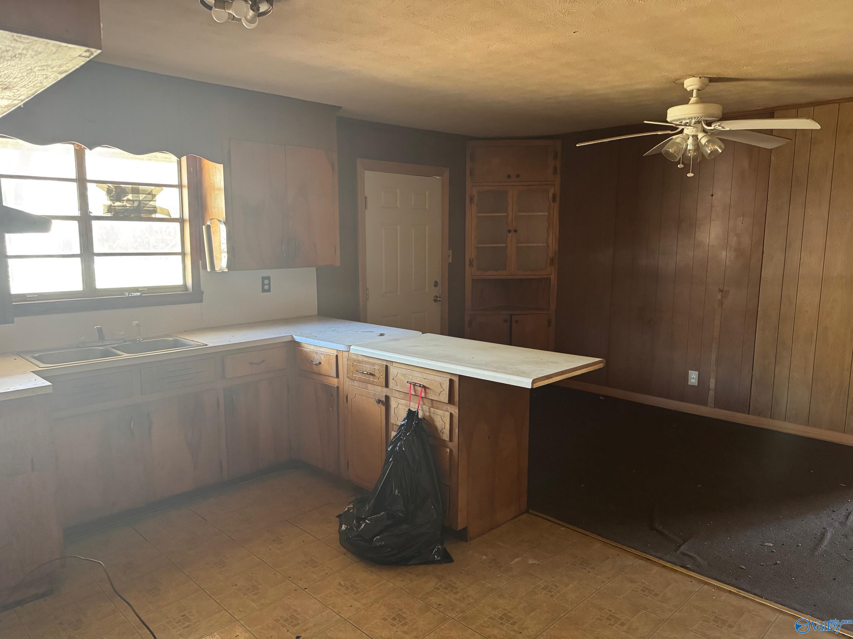 400 Lonesome Bend Road