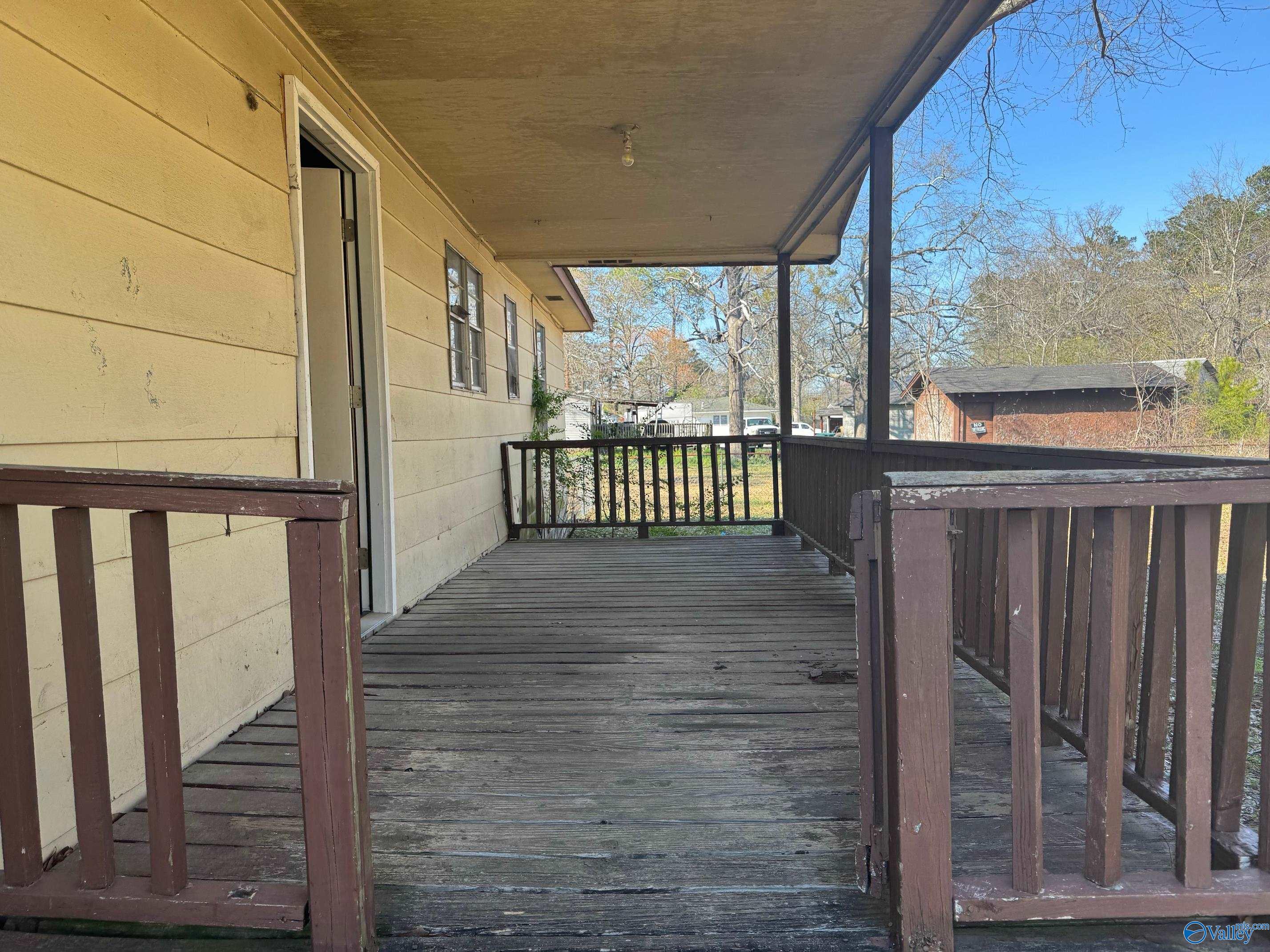 400 Lonesome Bend Road