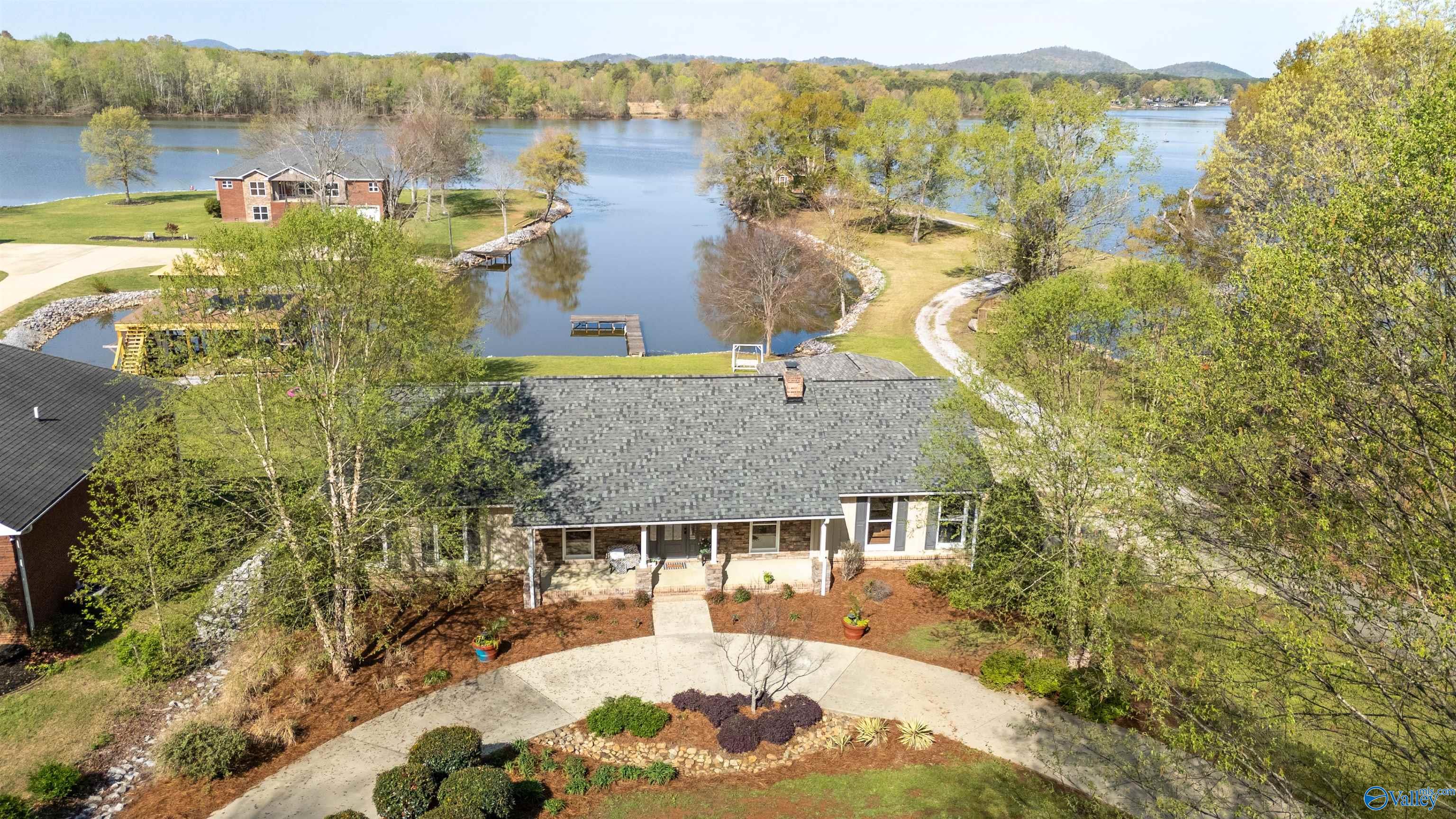 806 East Haven Drive