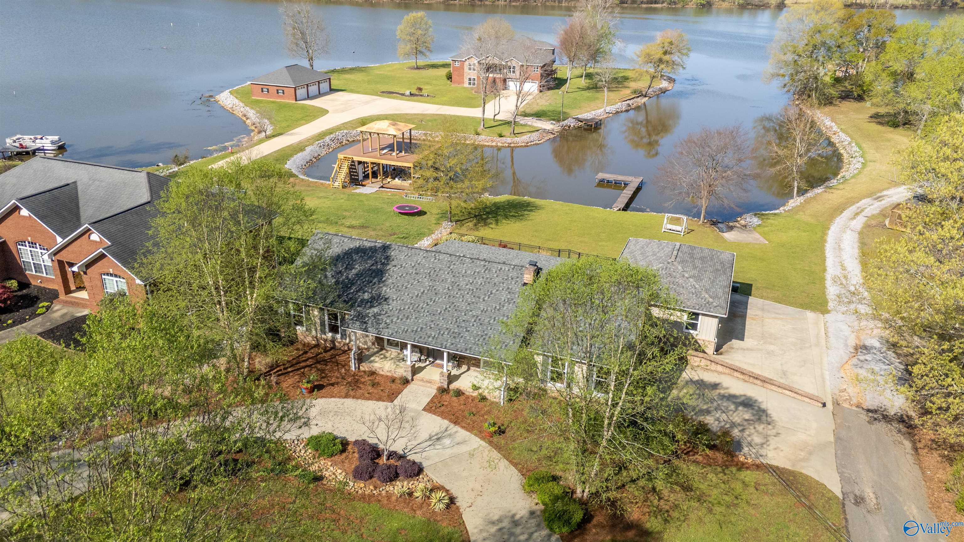 806 East Haven Drive