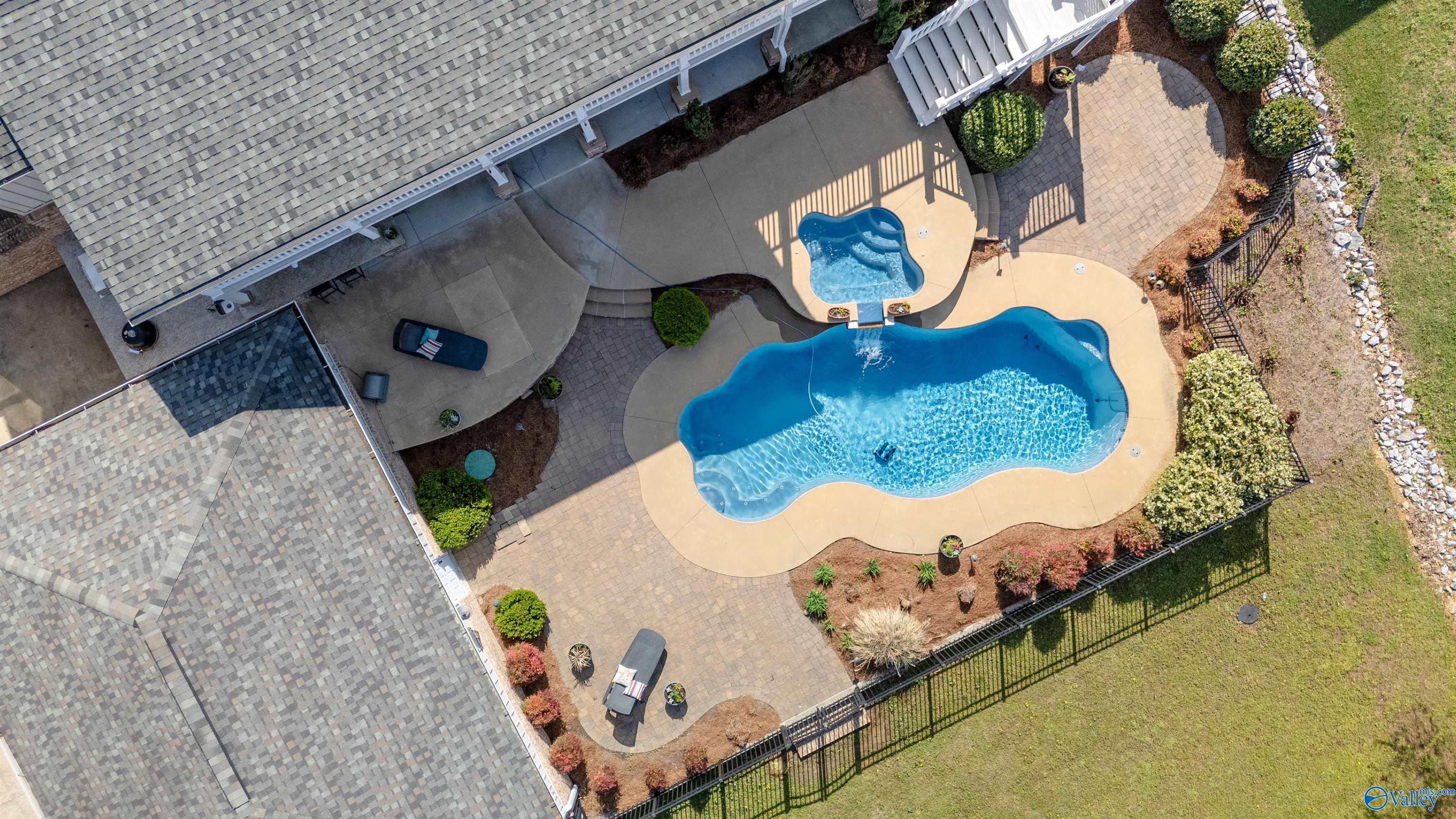 806 East Haven Drive