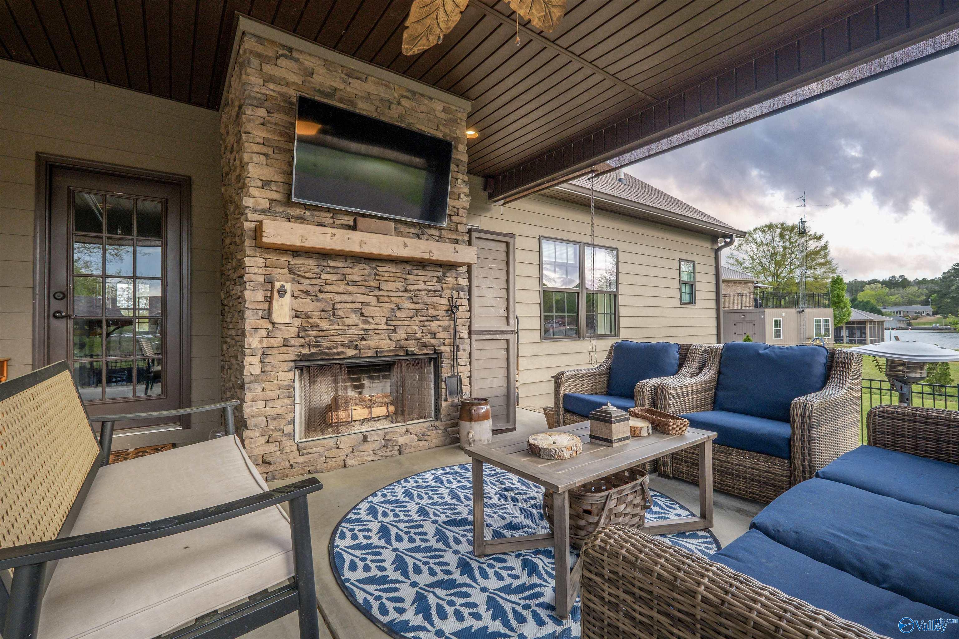 311 Camden Cove Point