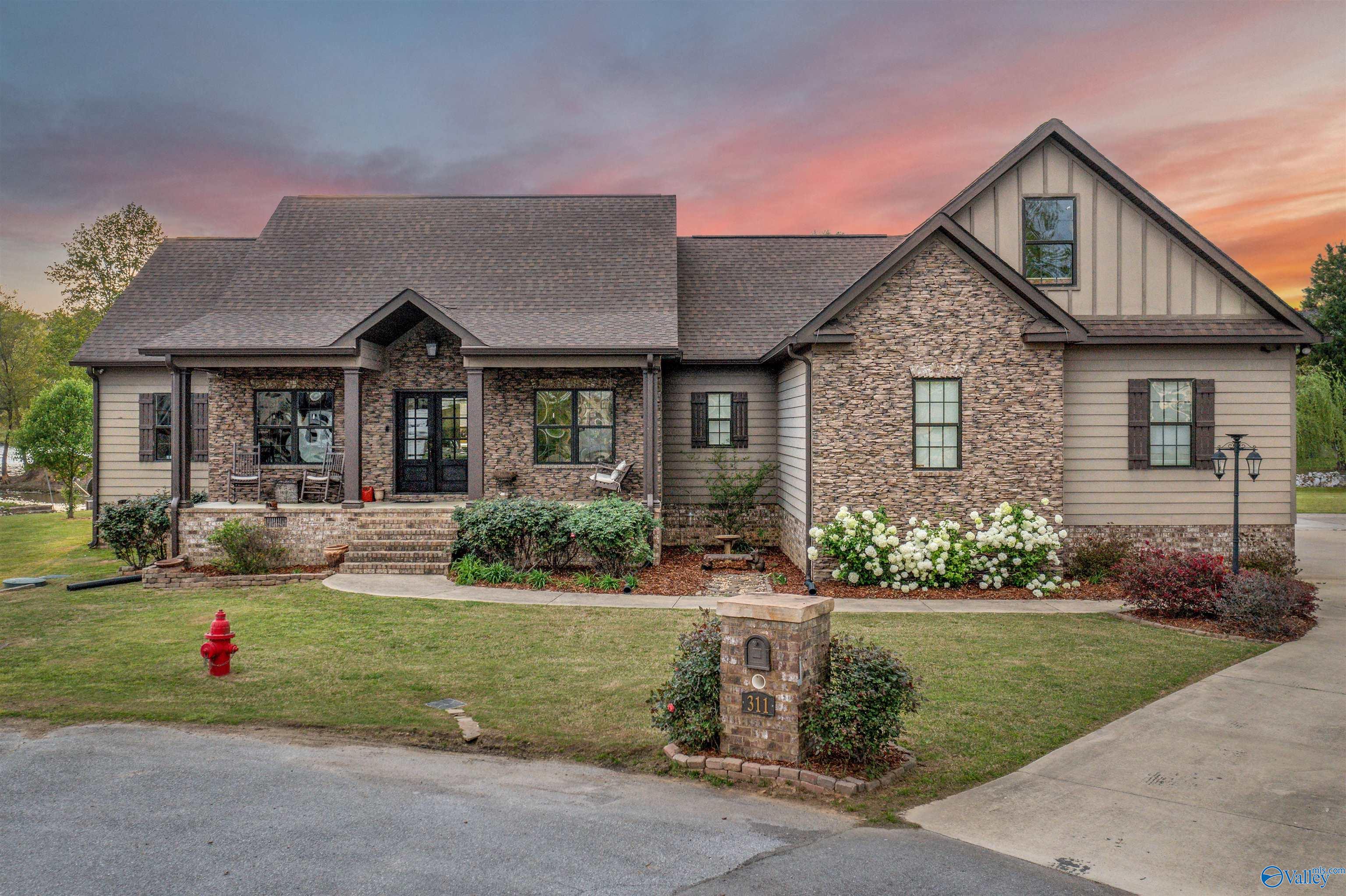 311 Camden Cove Point