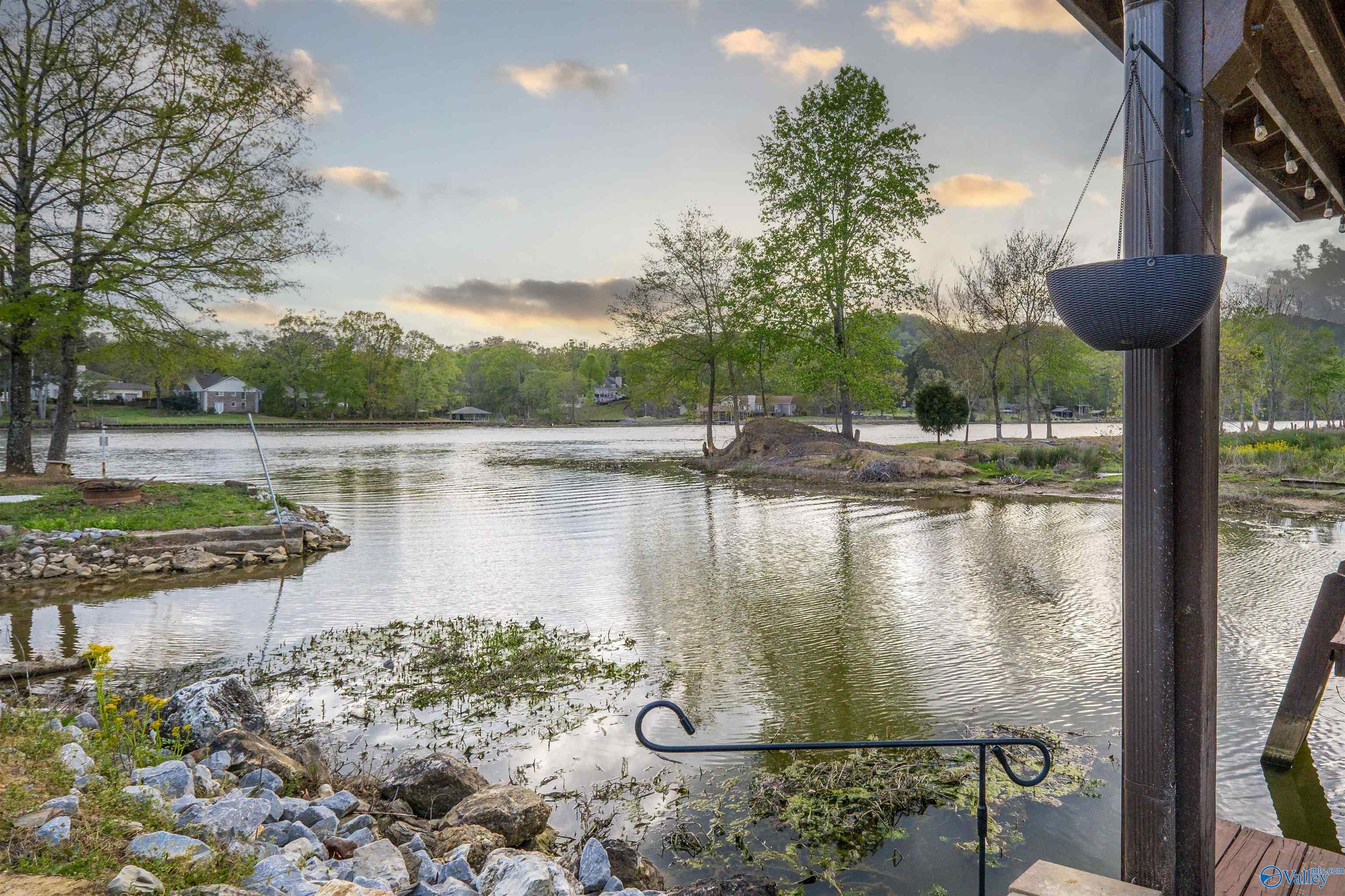 311 Camden Cove Point
