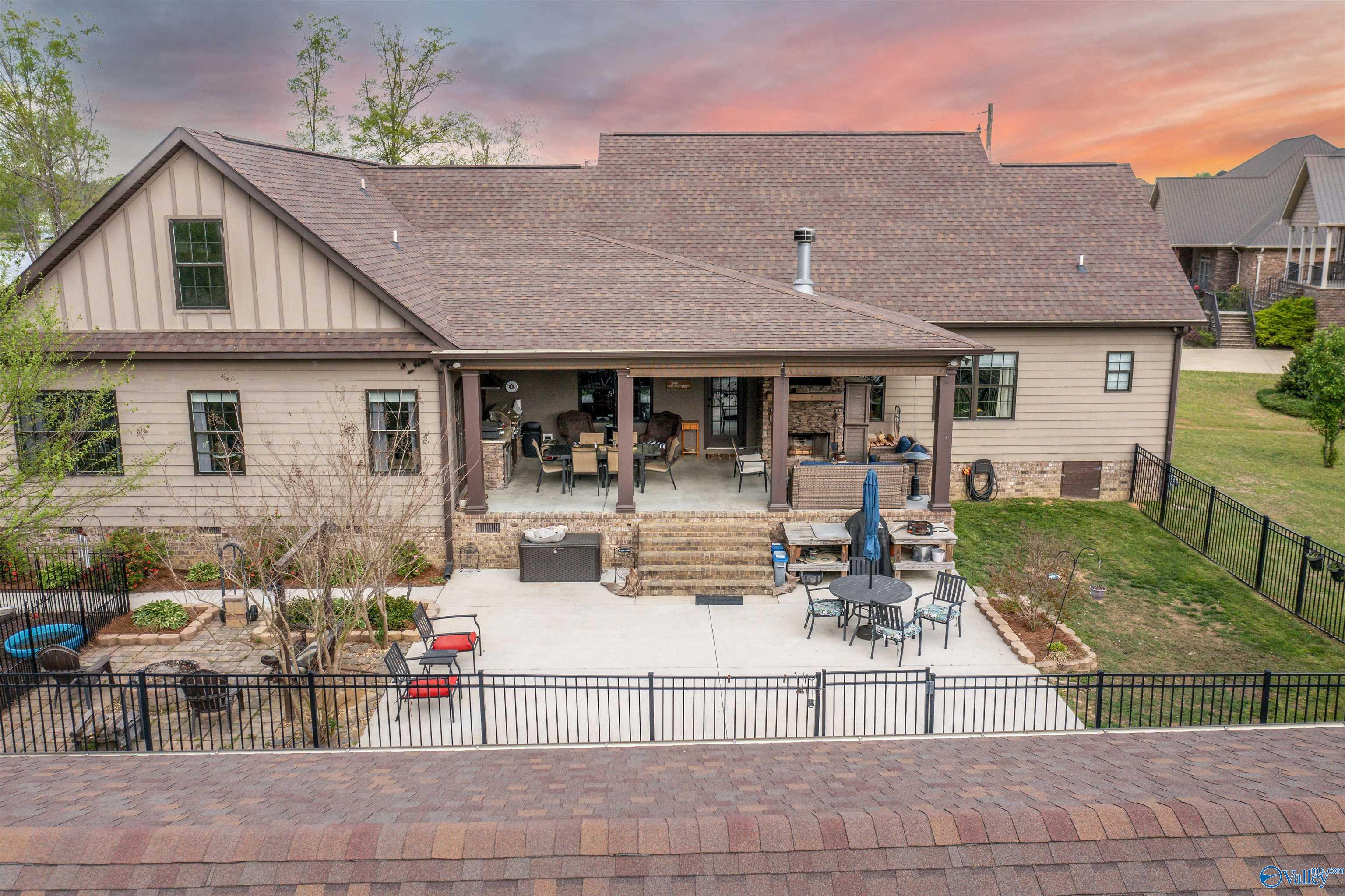 311 Camden Cove Point