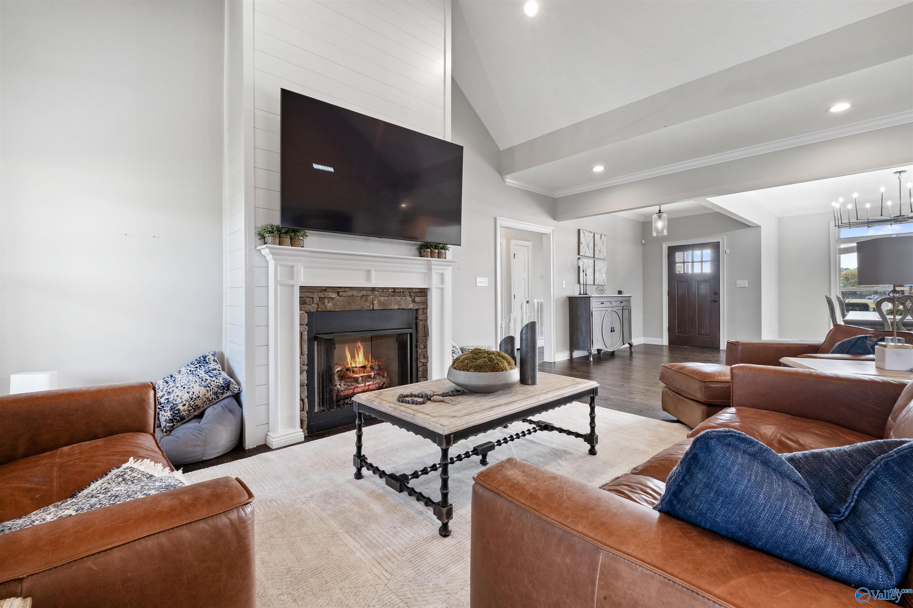 1195 Summerset Place