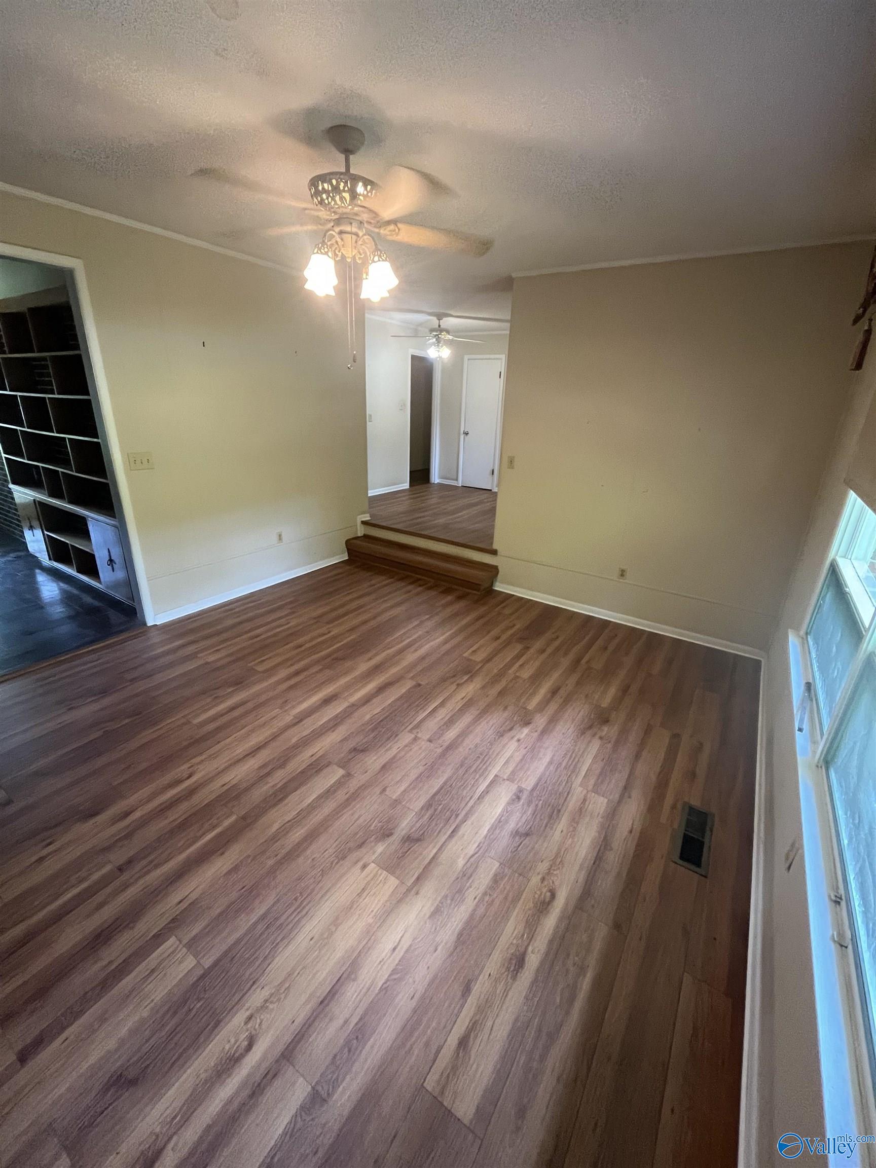 404 Wildhaven Circle