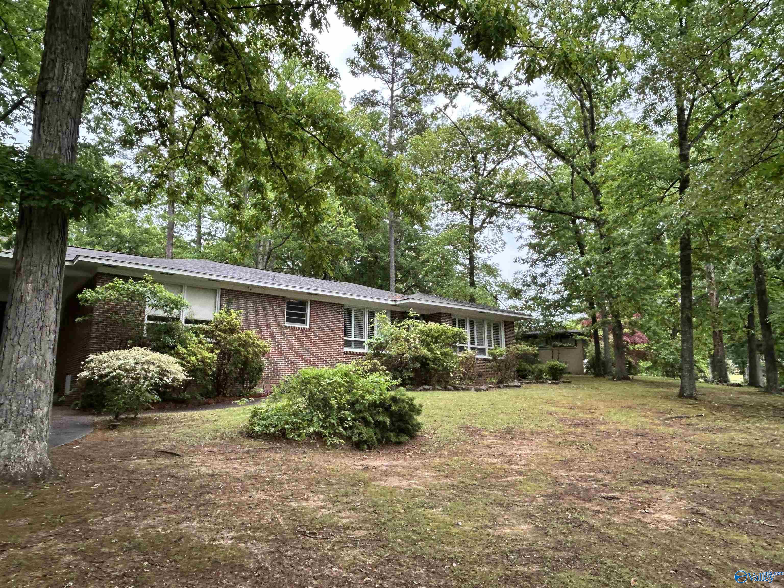 404 Wildhaven Circle