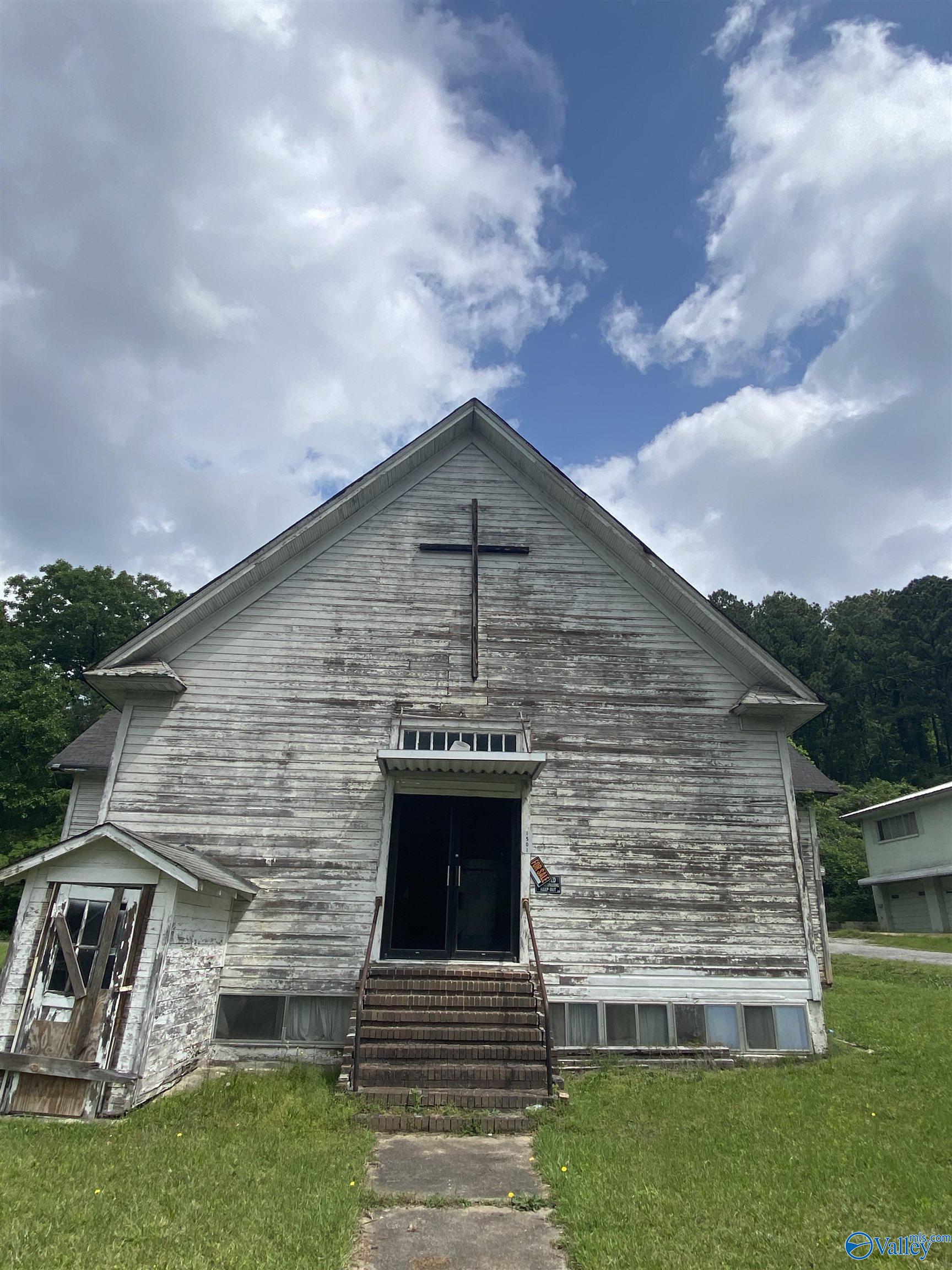 1501 W Tuscaloosa Avenue