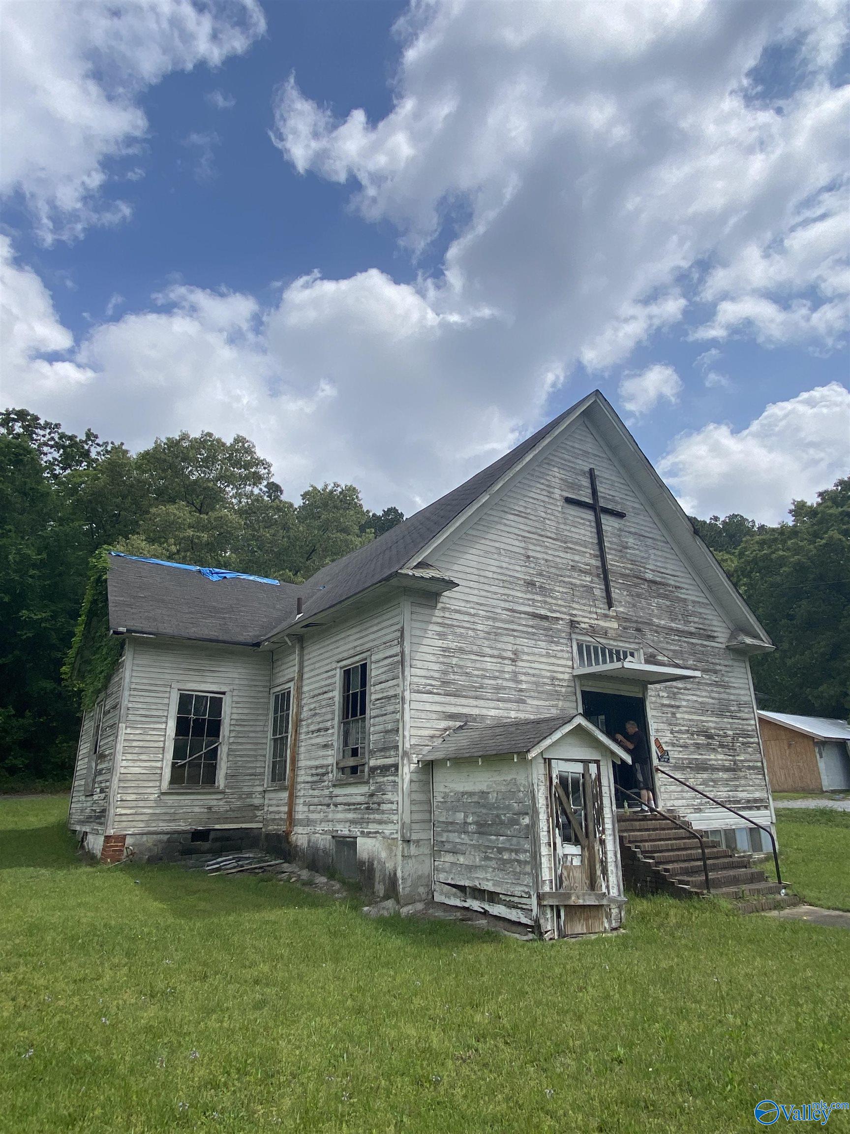 1501 W Tuscaloosa Avenue