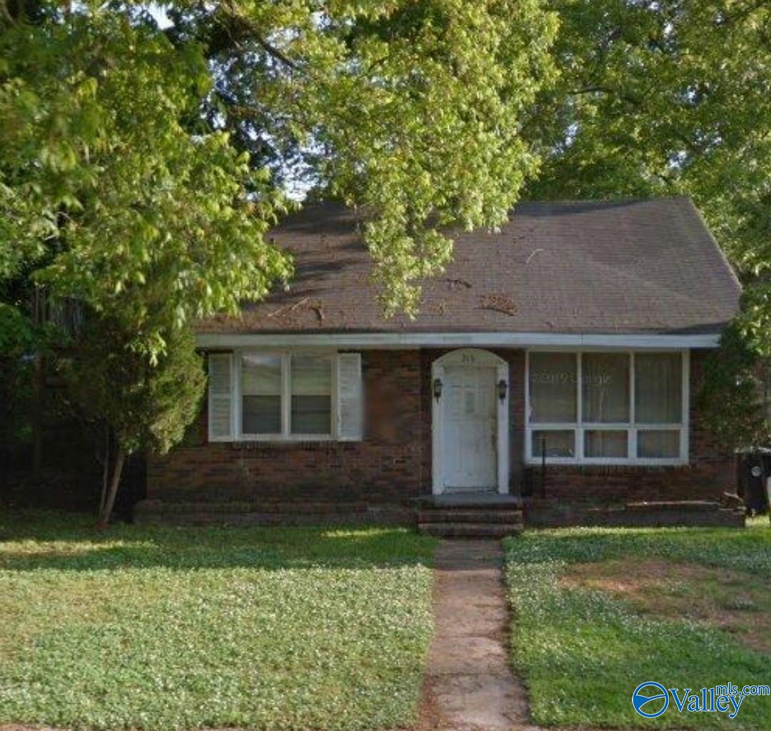 306 Richardson Street