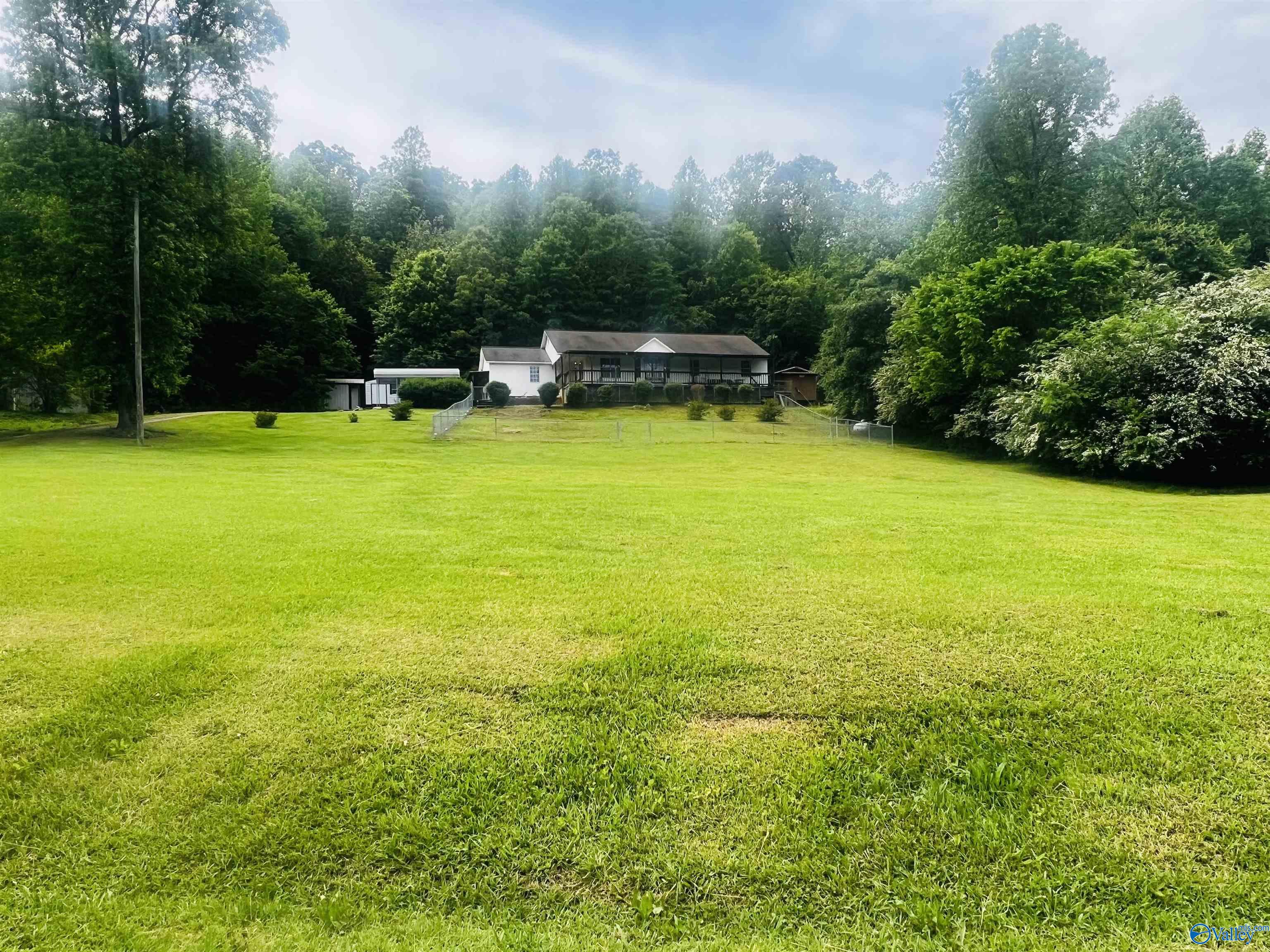 781 Lloyd Rd