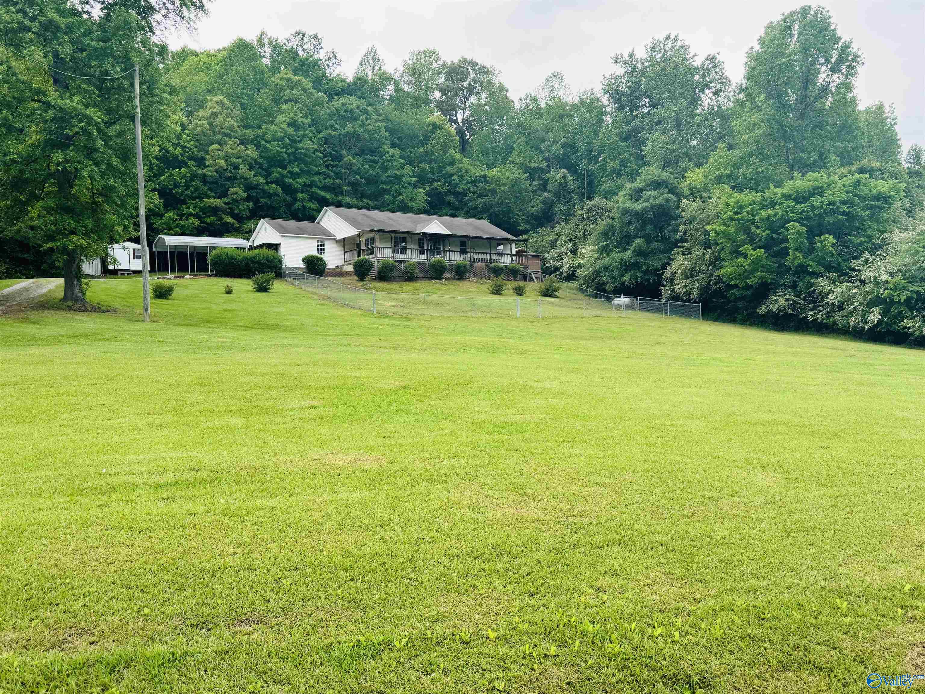 781 Lloyd Rd