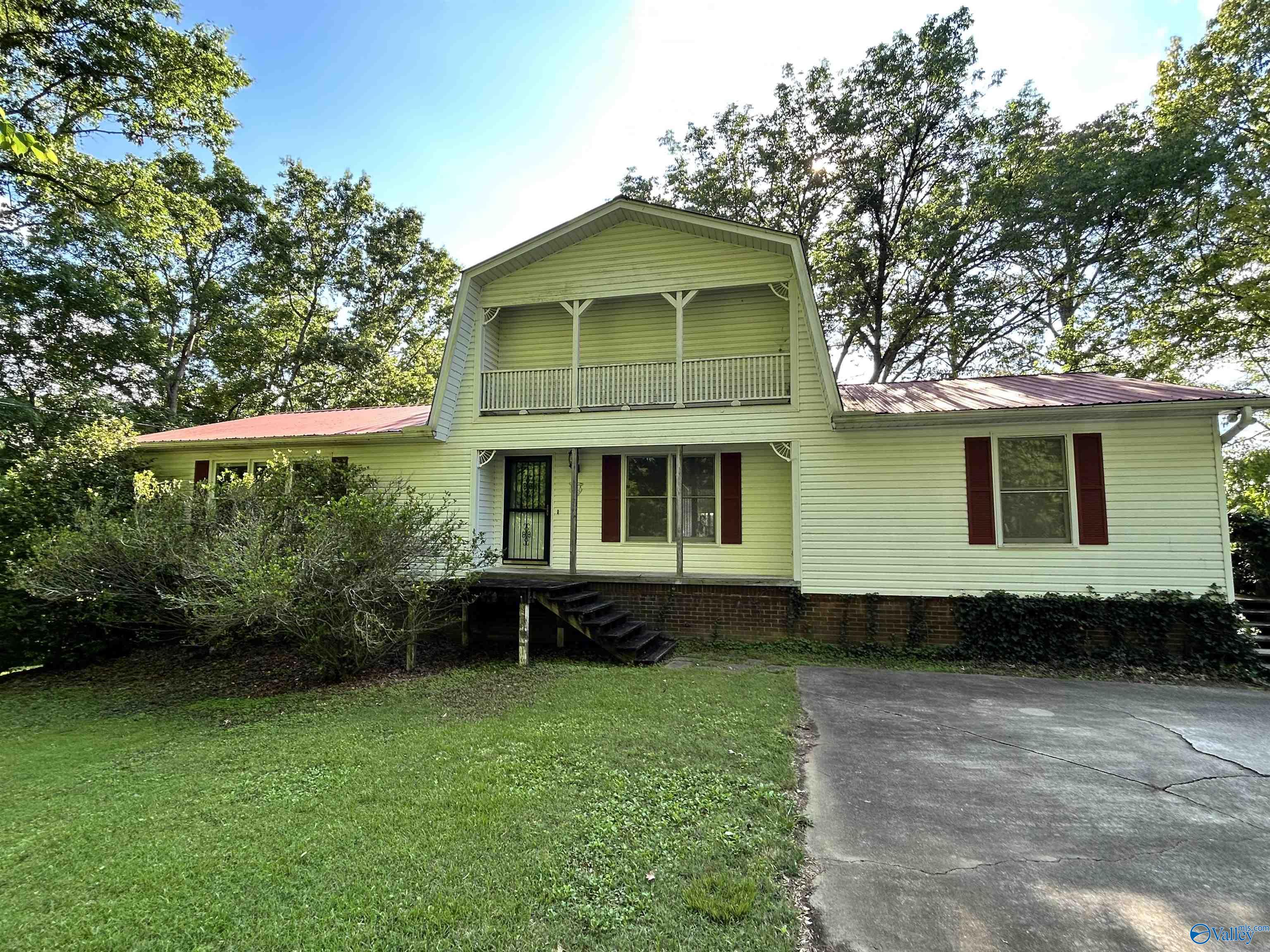 714 E East Riverview Drive