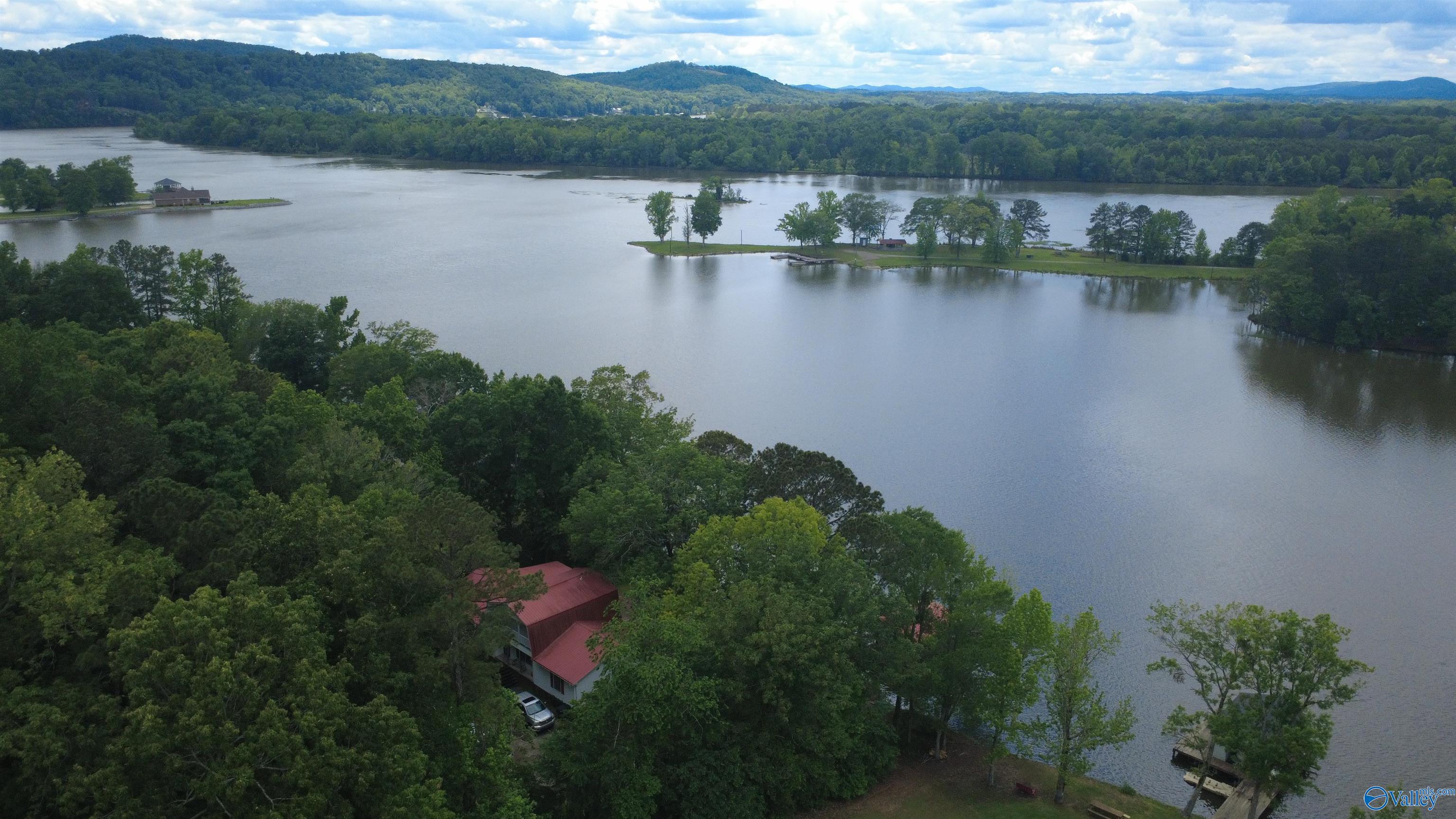 714 E East Riverview Drive