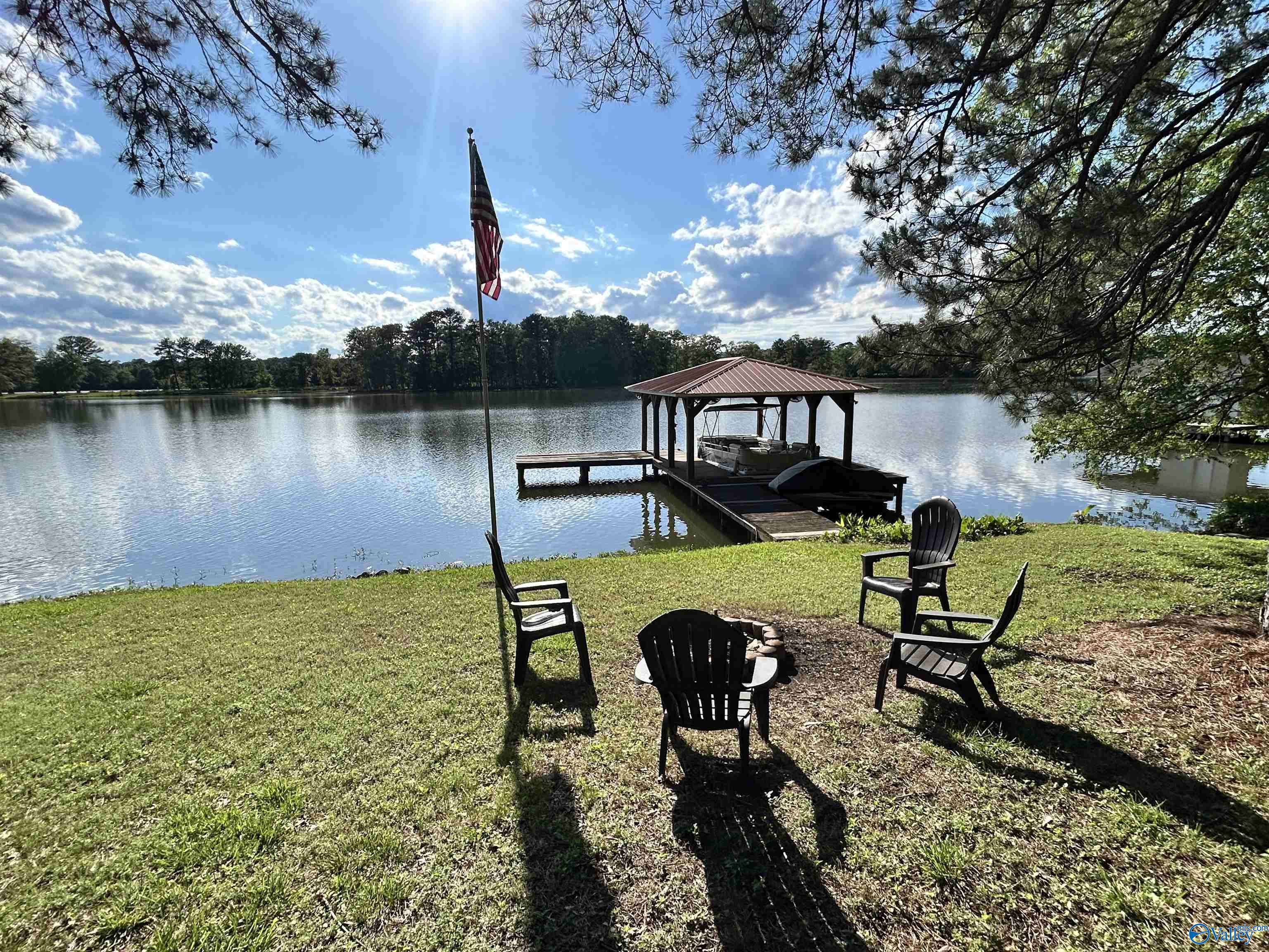 714 E East Riverview Drive