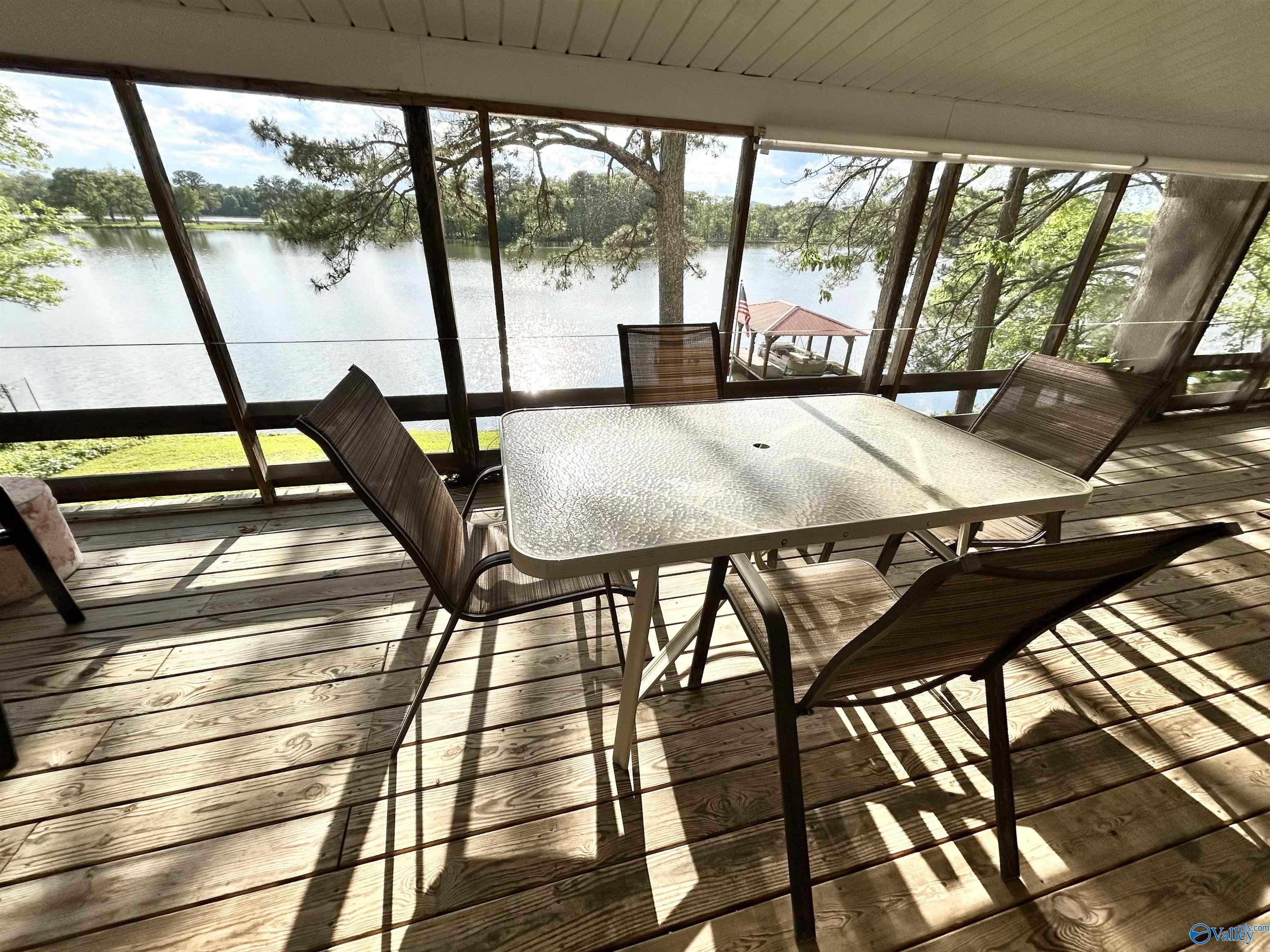 714 E East Riverview Drive