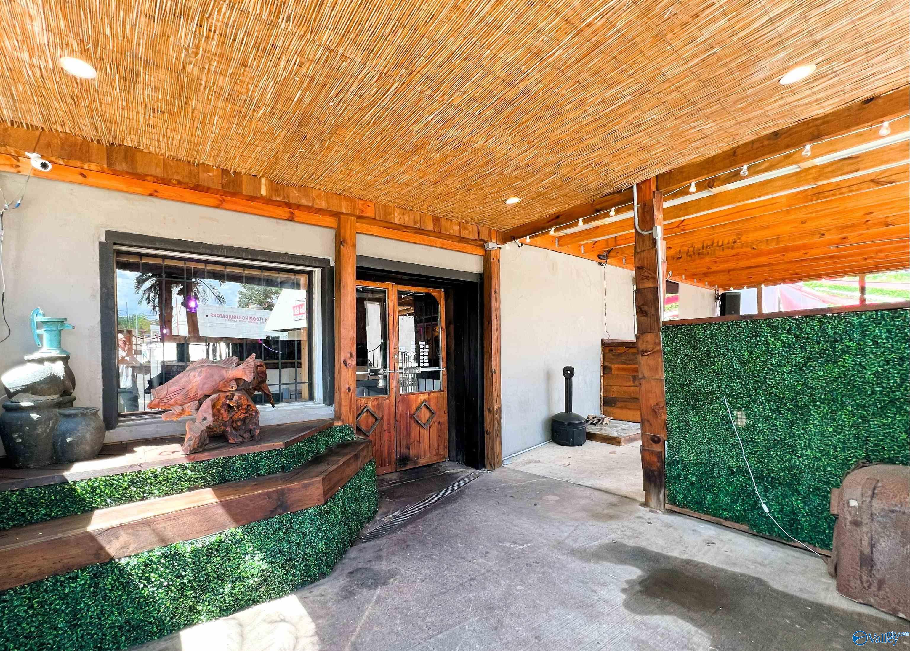 710 East Broad Street