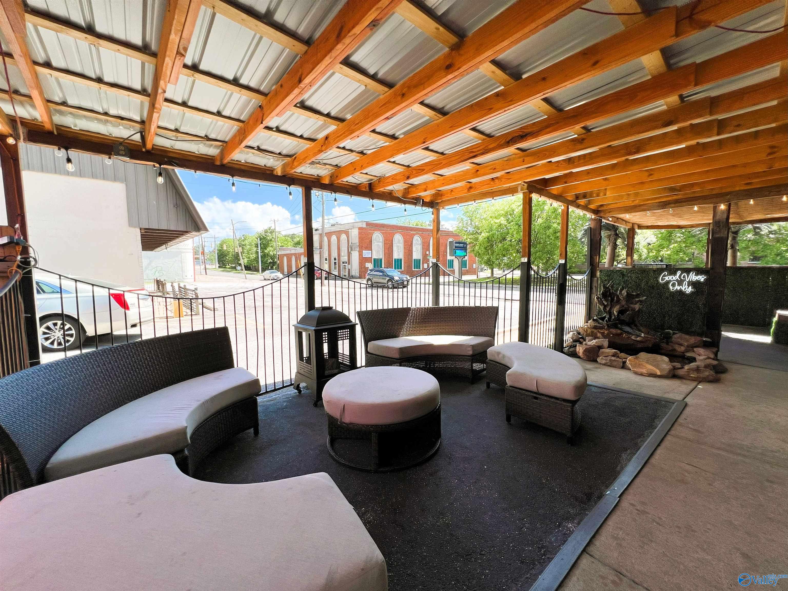 710 East Broad Street