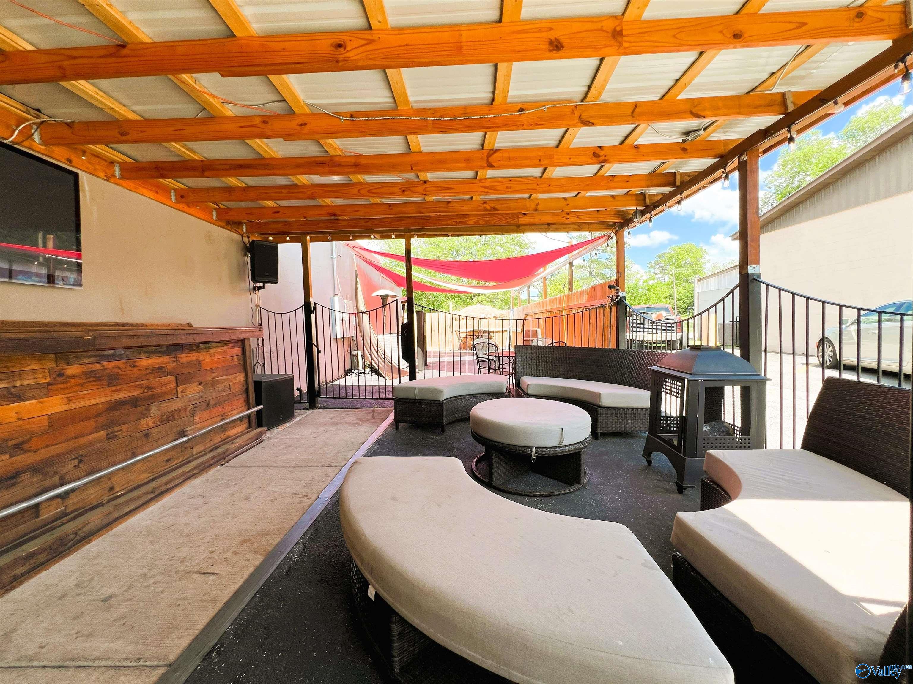 710 East Broad Street