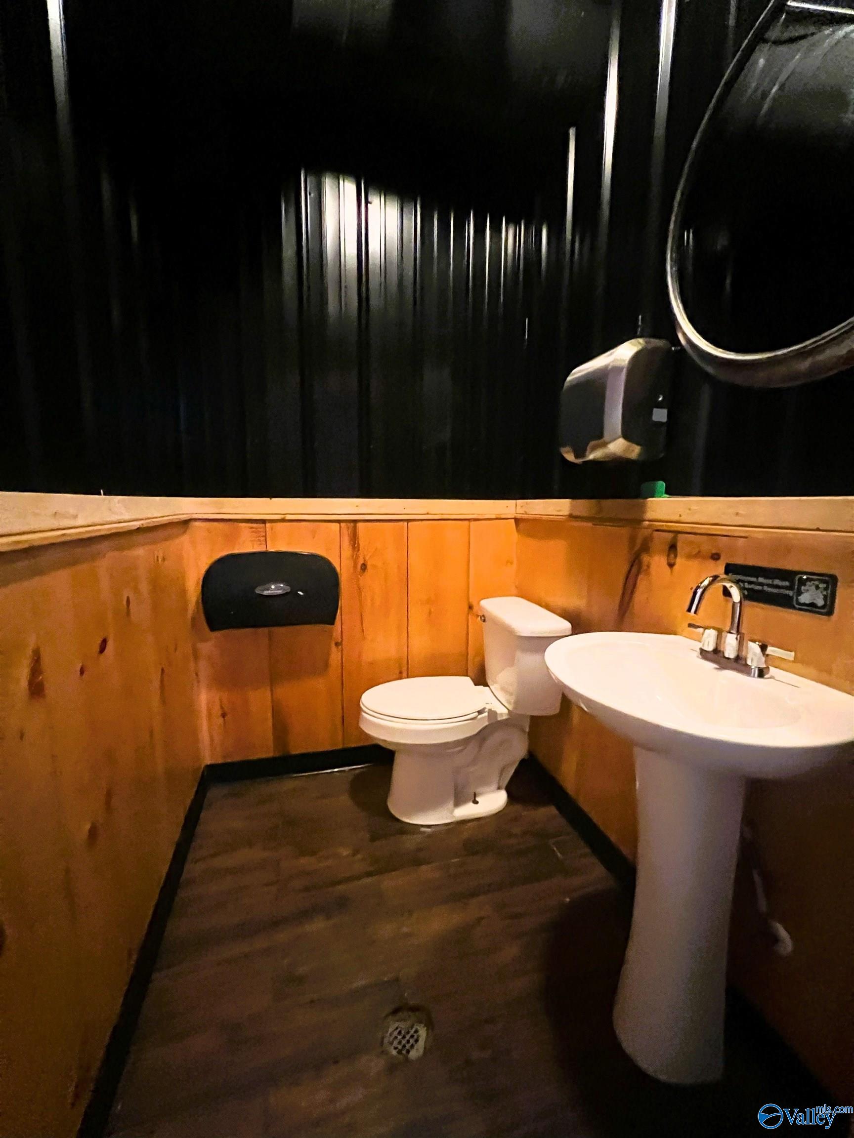 710 East Broad Street