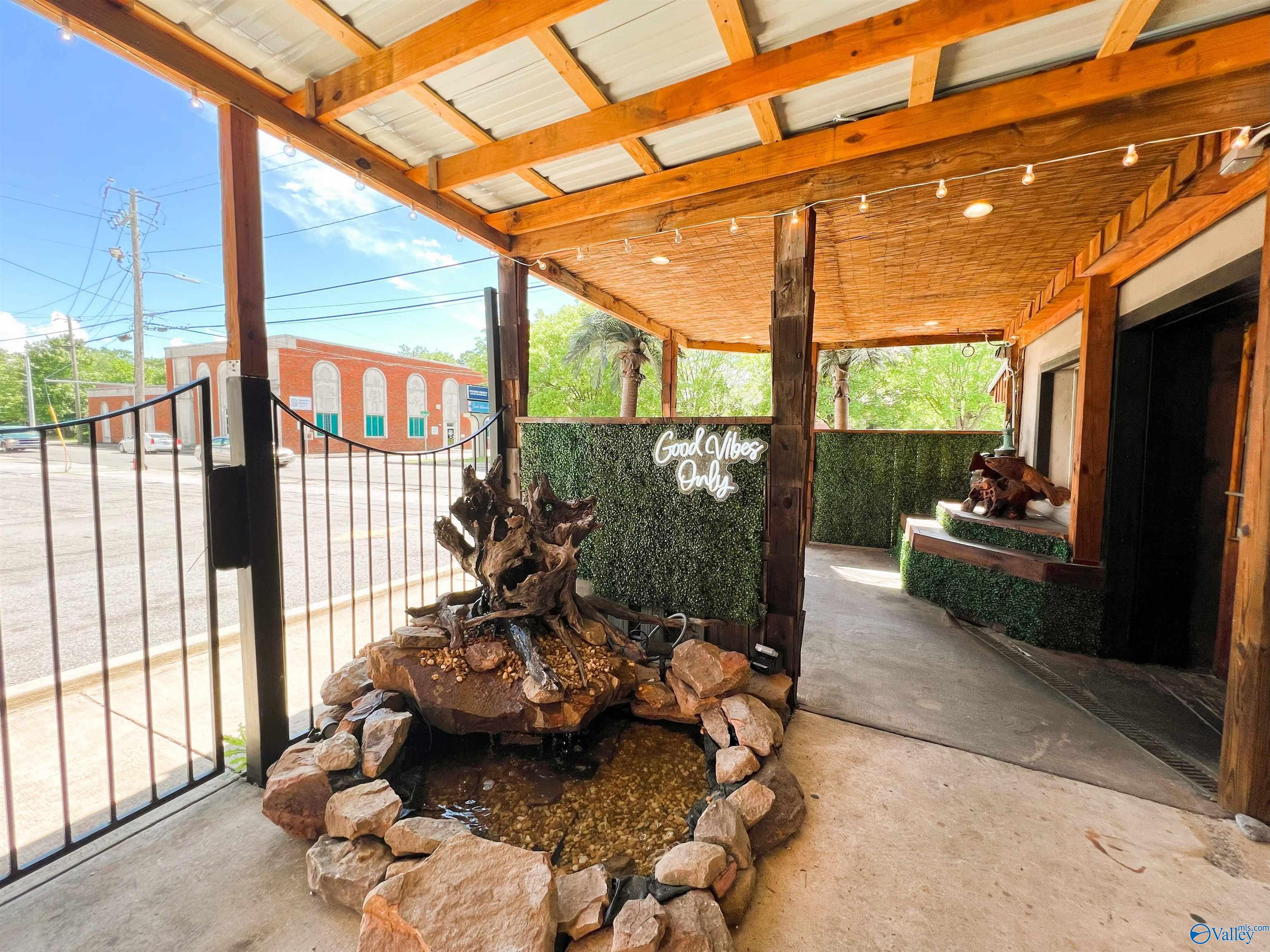 710 East Broad Street